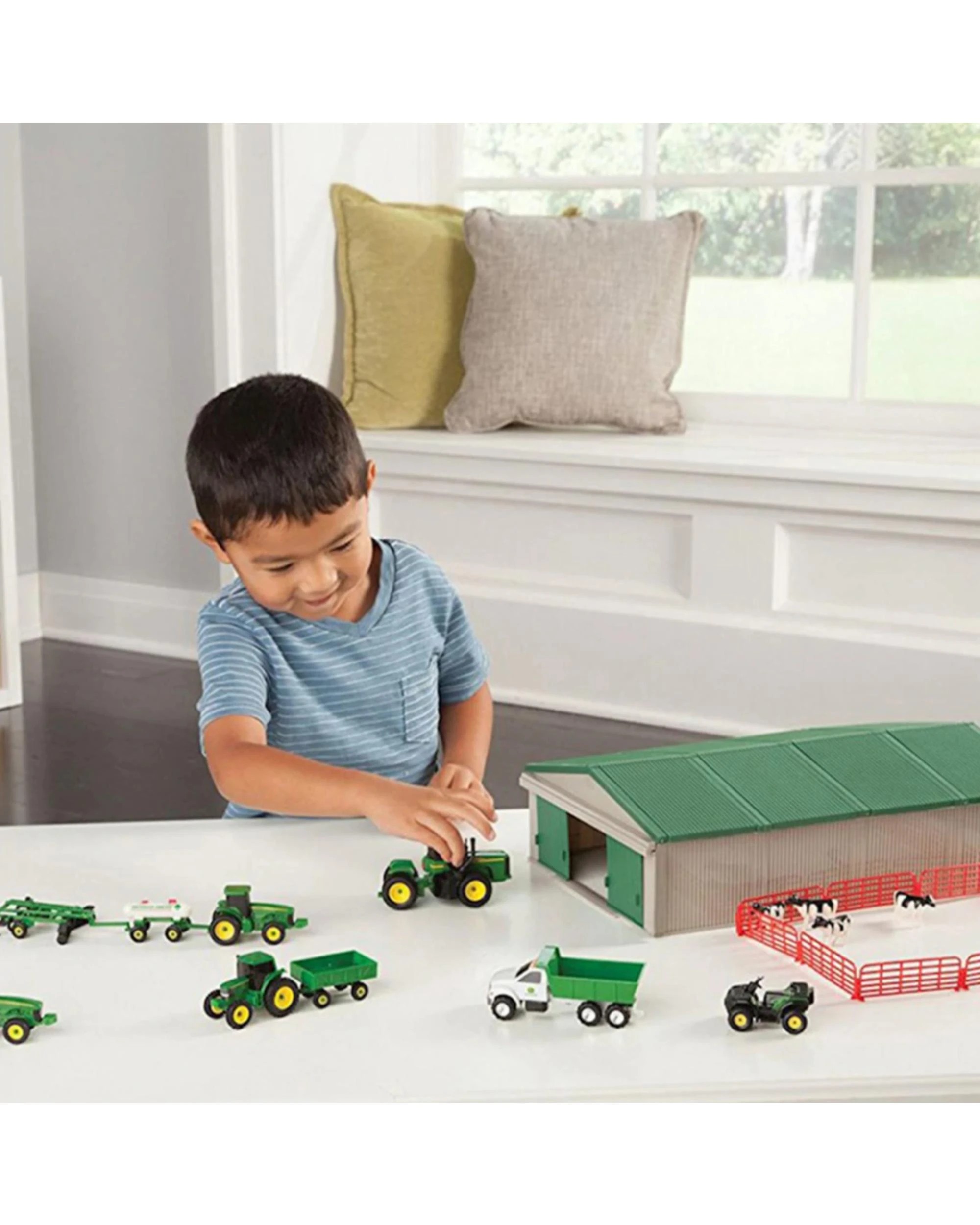 3 John Deere Farm Toy 70 Piece Playset, 3 of 3