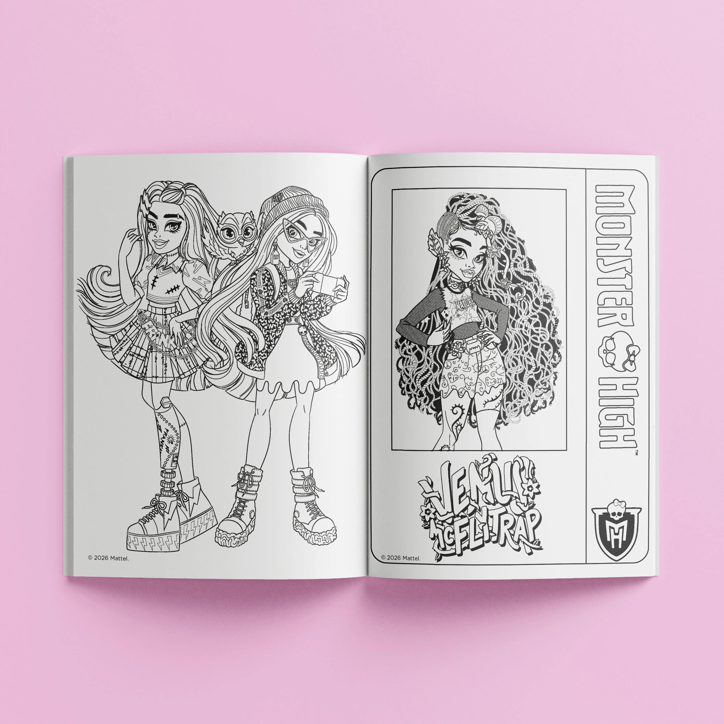 5 Kaleidoscope: Monster High Colouring Carry Case - Book, 5 of 8