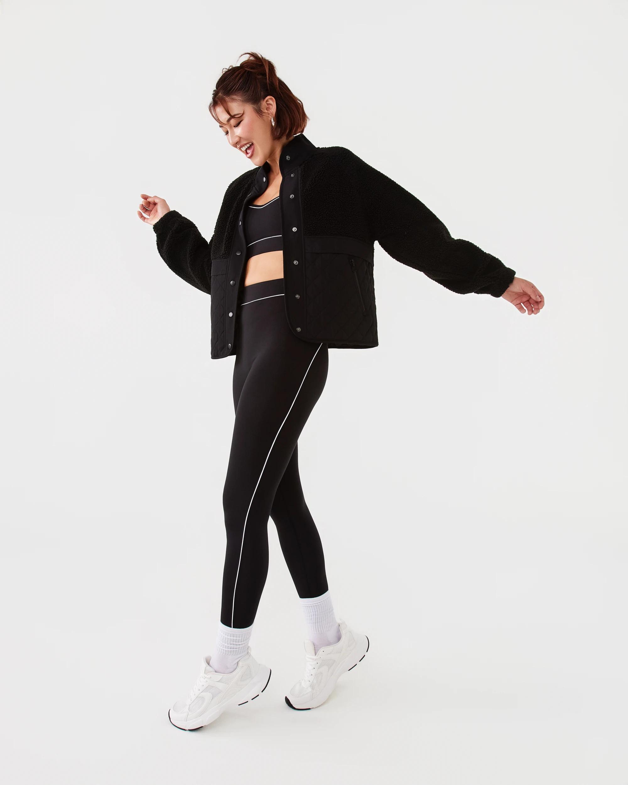 4 Active Womens Contrast Sherpa Quilted Jacket Black, 4 of 8