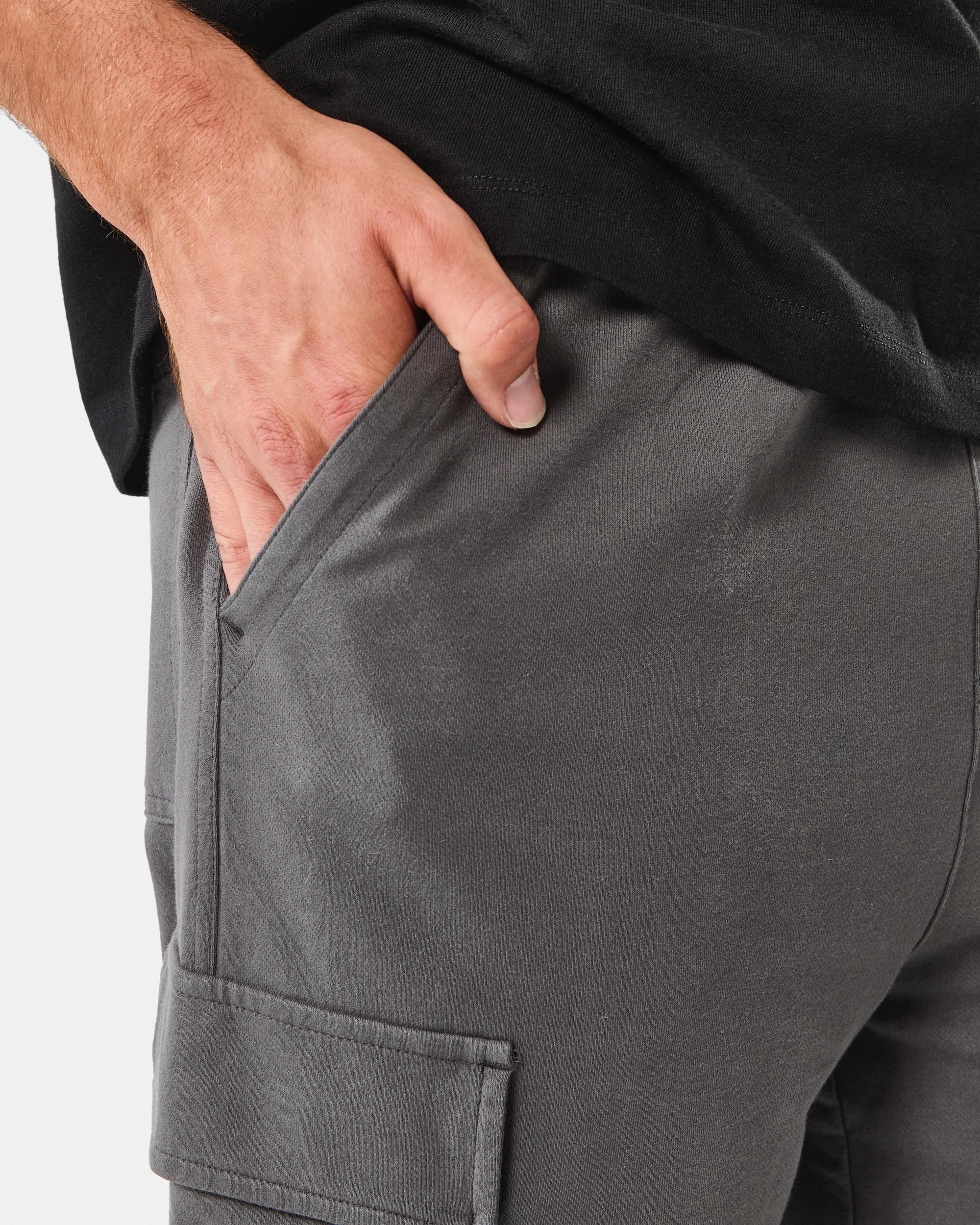 6 Knit Cargo Pants Magnet, 6 of 7