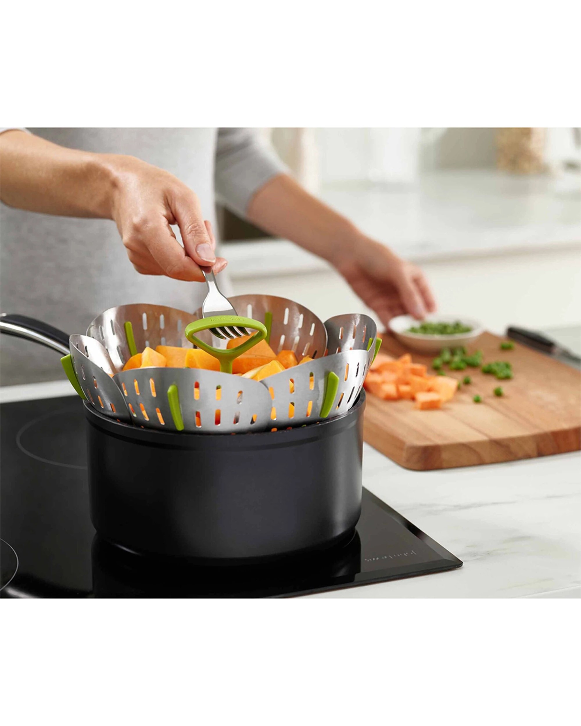 2 Joseph Joseph Bloom 16cm Steel Folding Steamer Basket Self-Adjusting Heat-Resistant - Green, 2 of 6