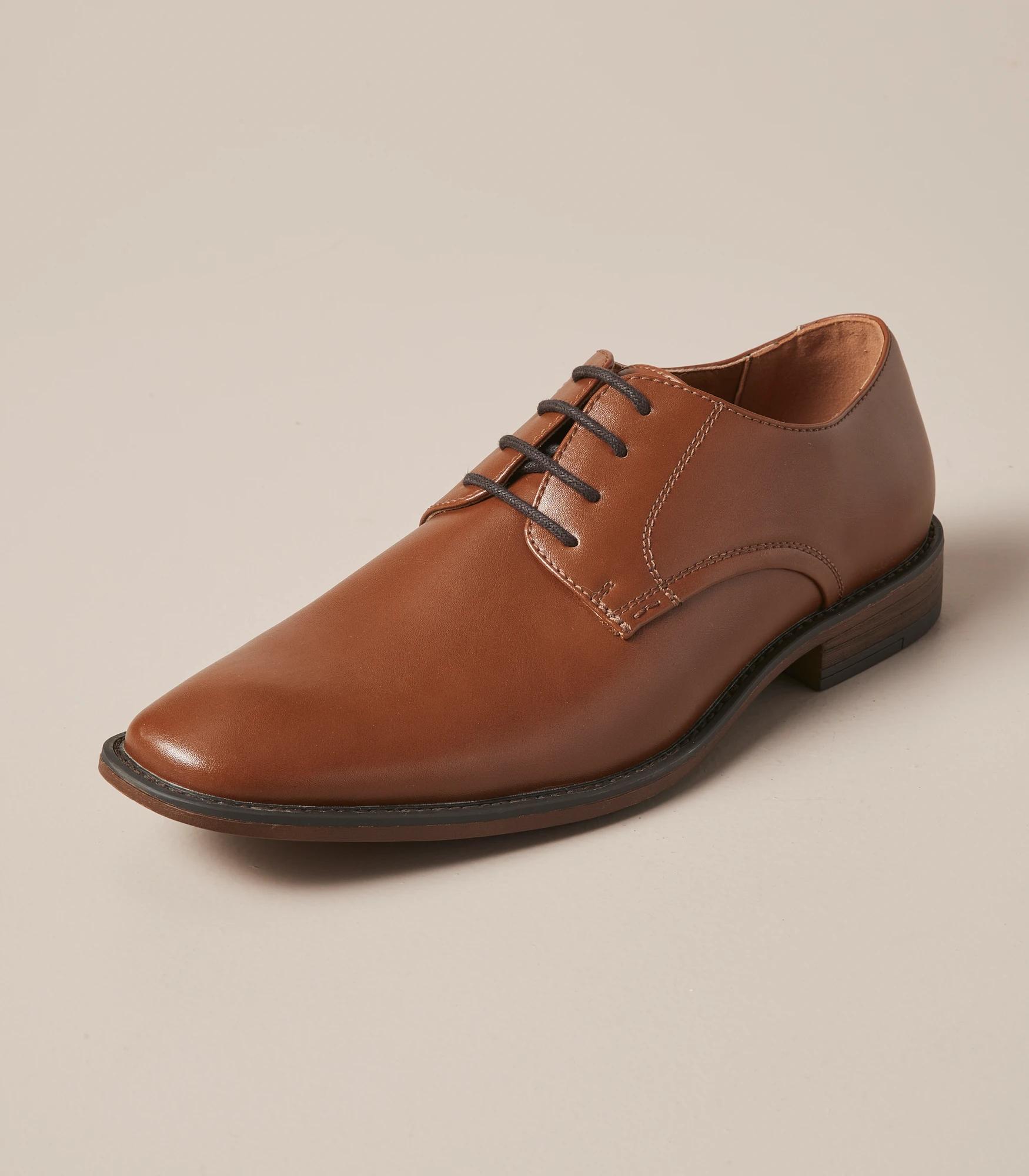 1 Target Graham Ii Dress Shoes TAN/BROWN, 1 of 3