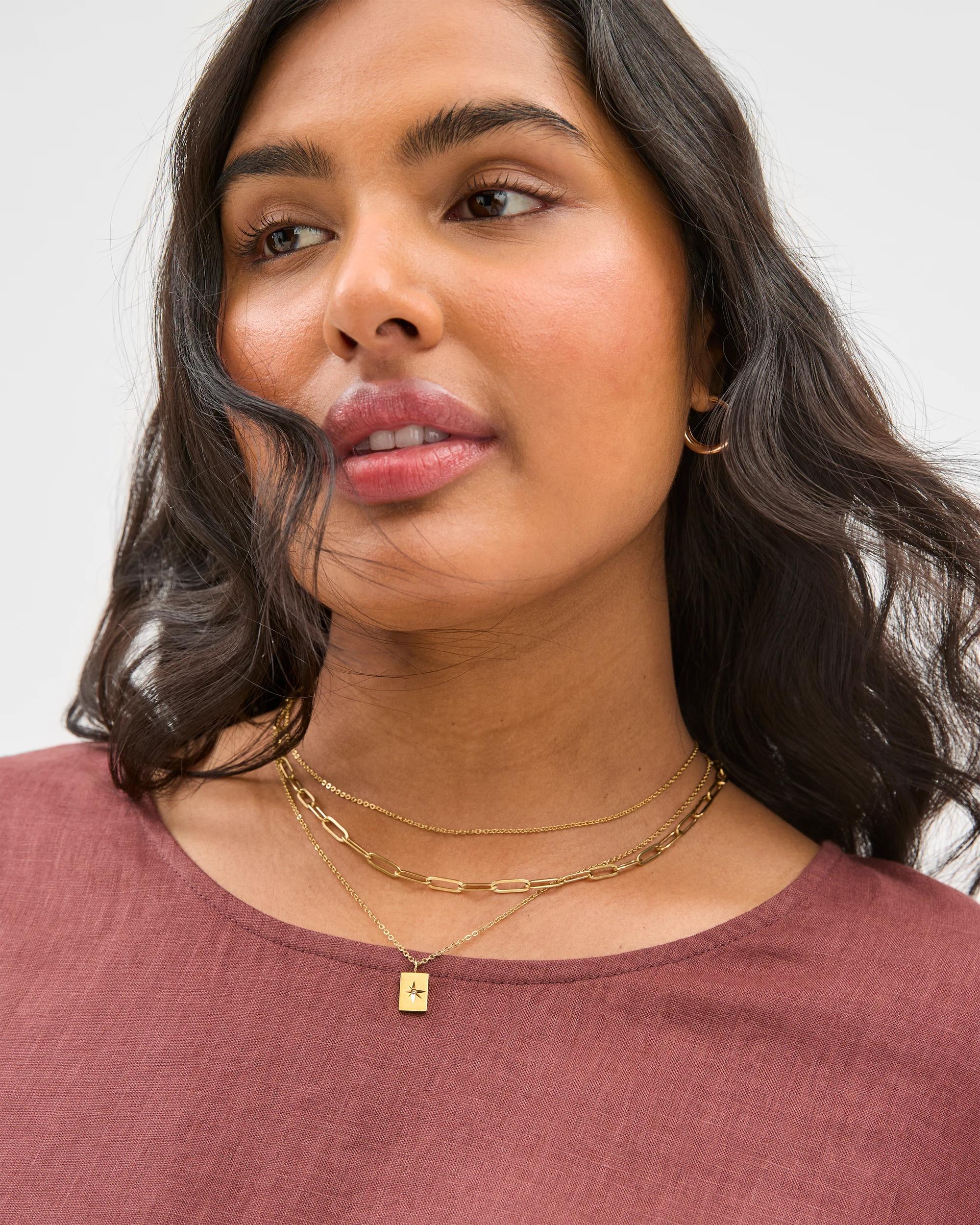 3 Target Waterproof 3 Pack Pendant Necklace Set GOLD, 3 of 4