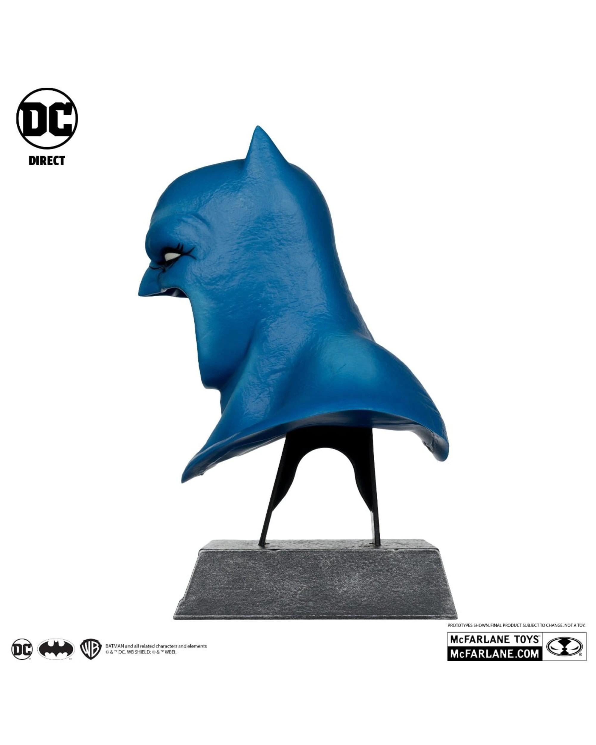 6 DC Direct Batman The Dark Knight Returns - 1986 -  Cowl 1:3 Scale Replica, 6 of 10