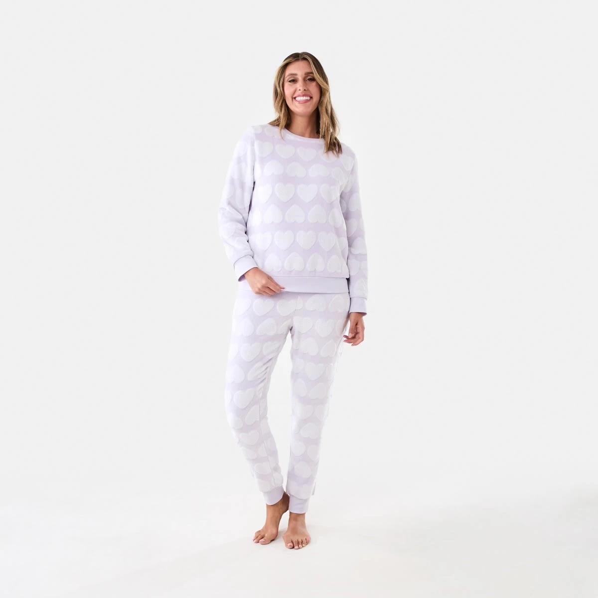 1 Fleece Top and Pants Pyjama Set Llc Heart, 1 of 7