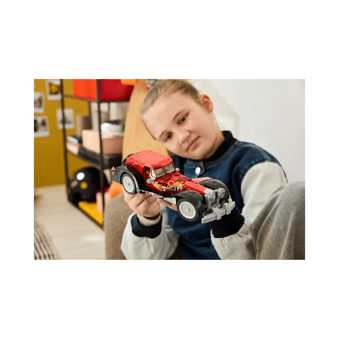 4 The LEGO Group LEGO Disney Cruella De Vil's Car - 43277, 4 of 10