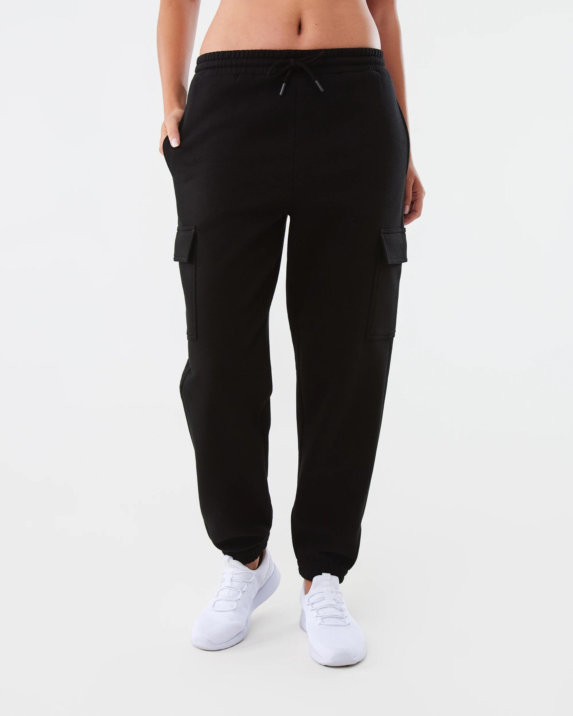 1 Cargo Cuff Trackpants Black, 1 of 6