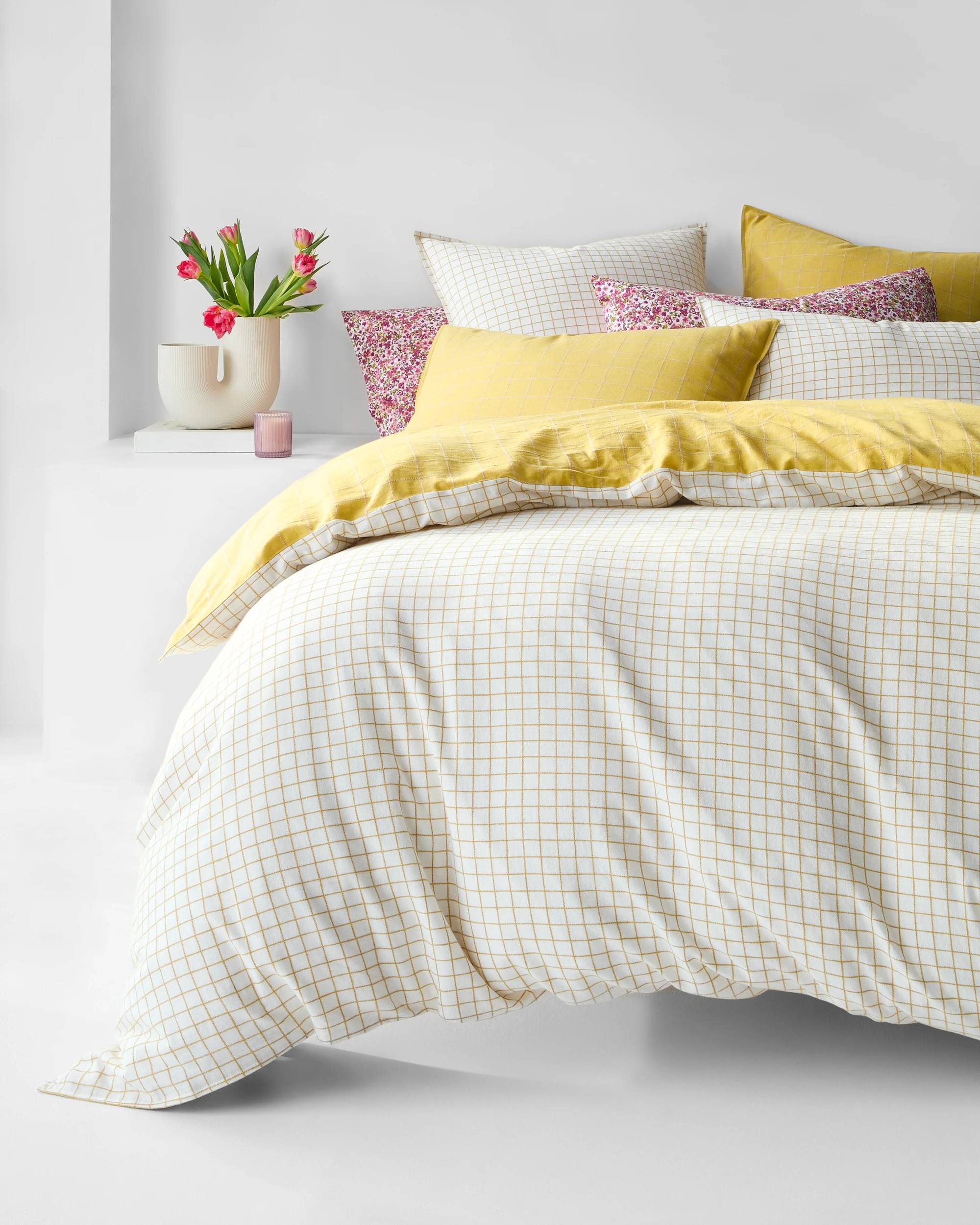 4 Target Check Linen/Cotton Quilt Cover Set - Queen Bed - Yellow, 4 of 10