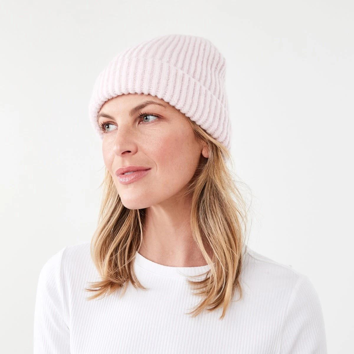 4 Basic Rib Beanie Soft Pink, 4 of 4