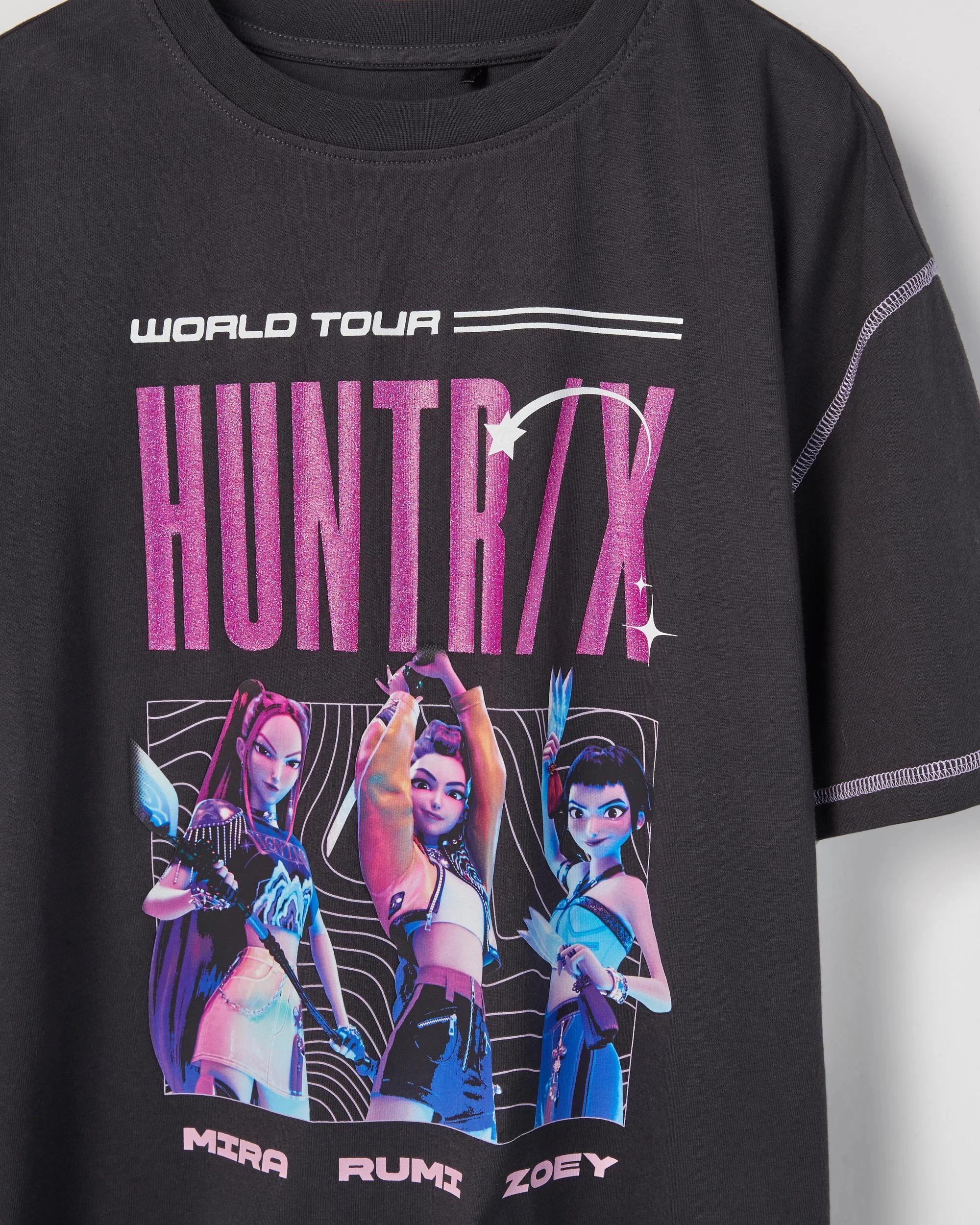 7 KPop Demon Hunters Huntrix World Tour T-Shirt PHANTOM, 7 of 8