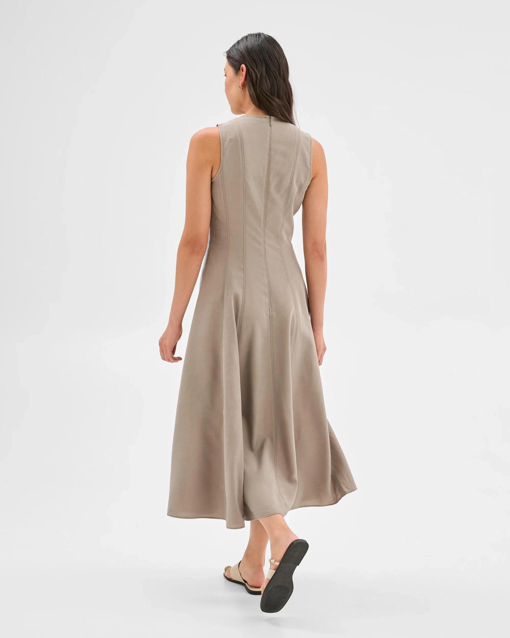6 Sleeveless Seam Detail Midi Dress - Preview PEYOTE, 6 of 7