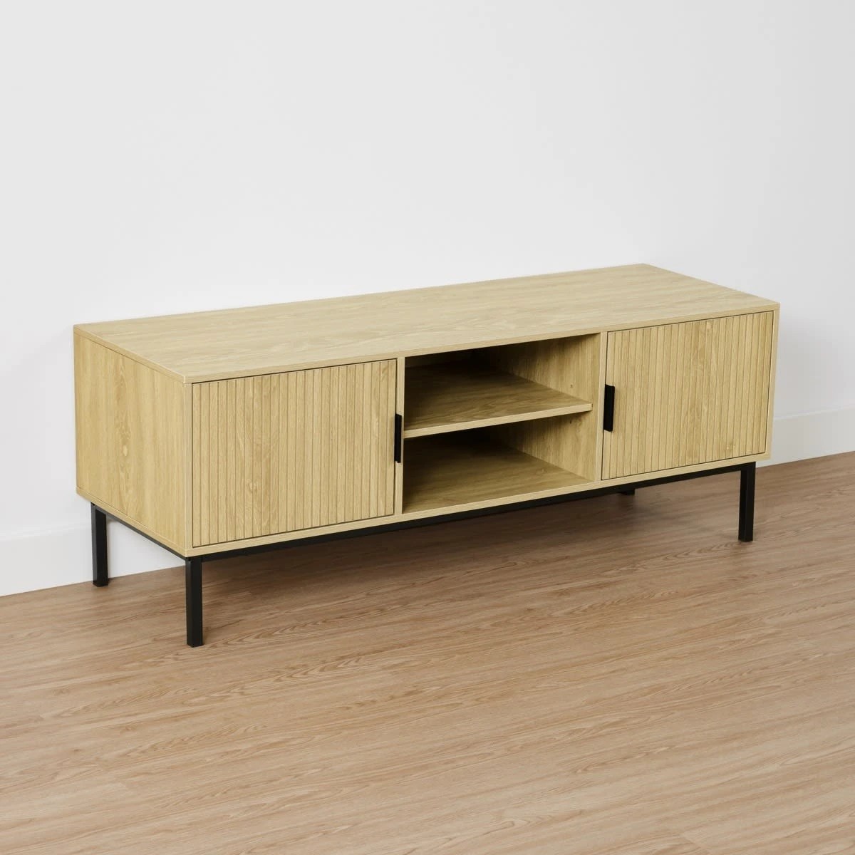 4 Isla Entertainment Unit, 4 of 9