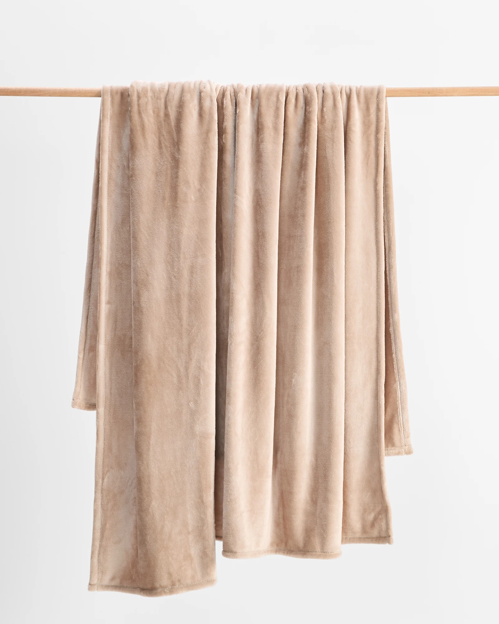 3 Target Lloyd Super Soft Blanket - King Bed - Natural, 3 of 3
