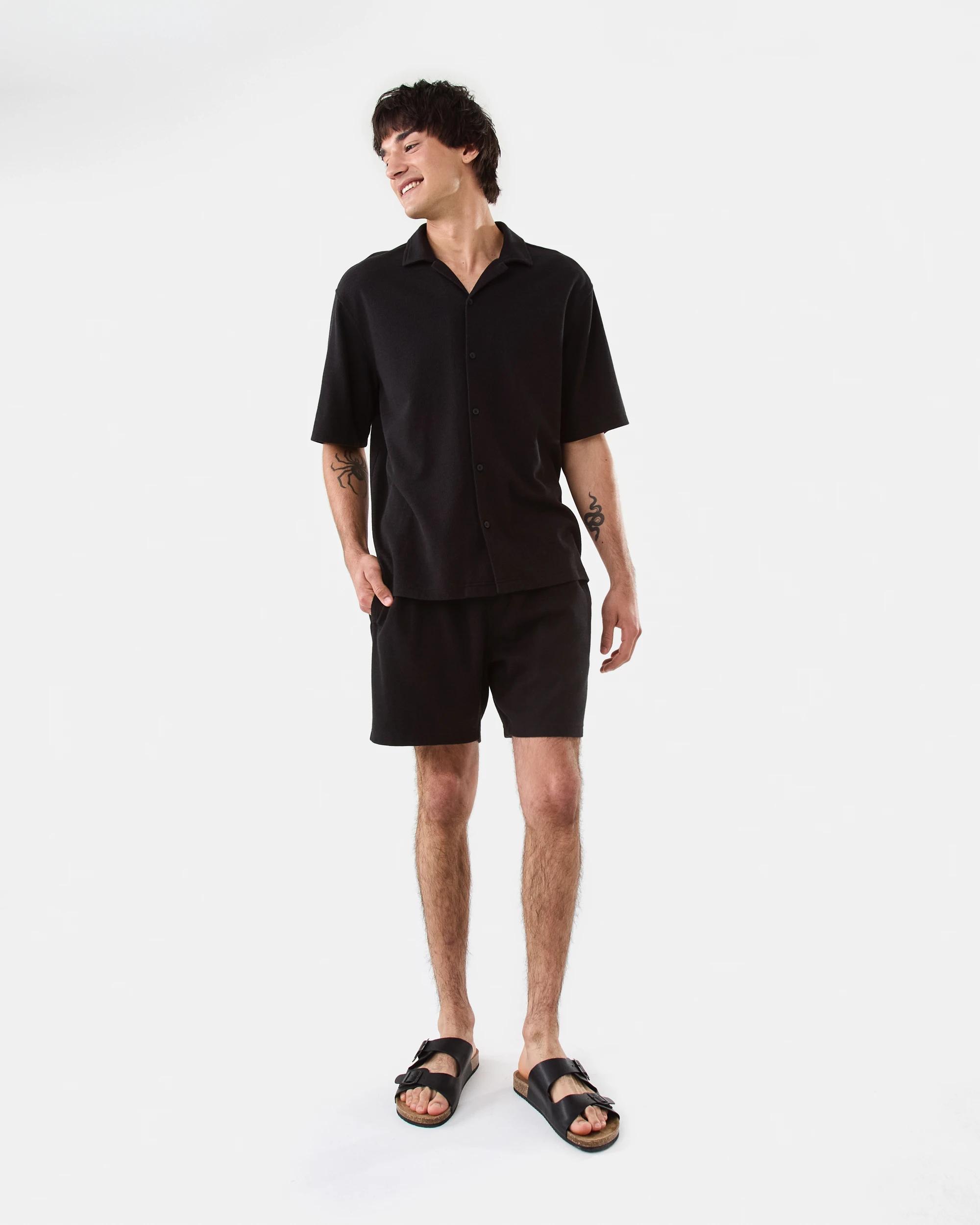 2 Washed Textured Shorts Black, 2 of 6
