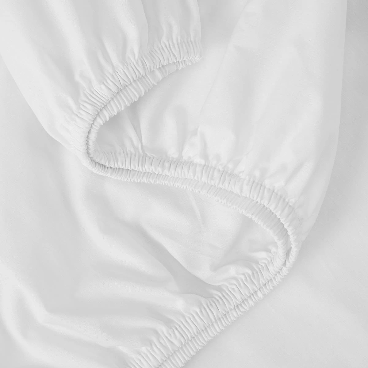 3 250 Thread Count Cotton Rich Fitted Sheet - Double Bed, White, 3 of 4