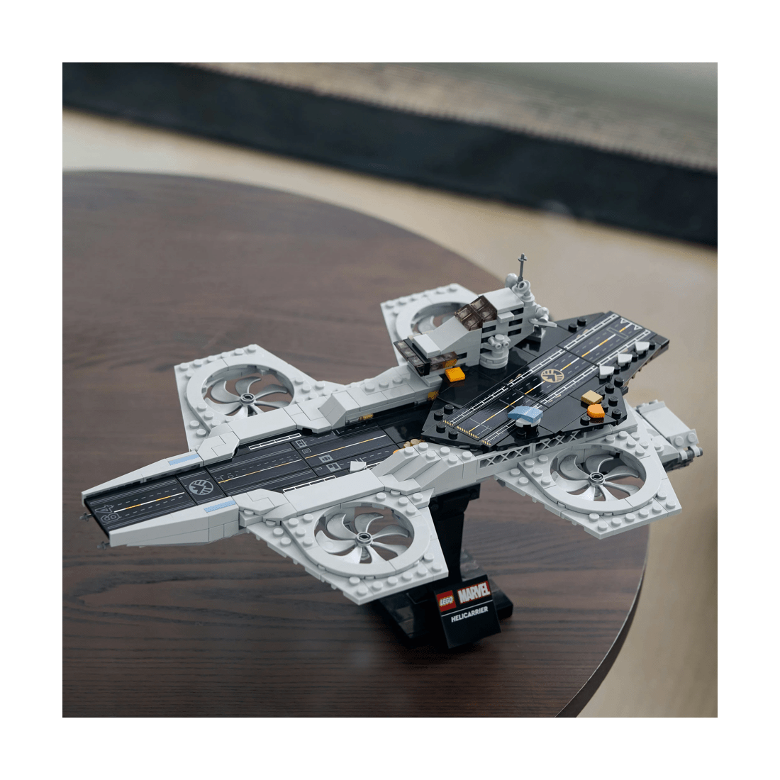 9 LEGO Super Heroes The Avengers Helicarrier 76295, 9 of 10
