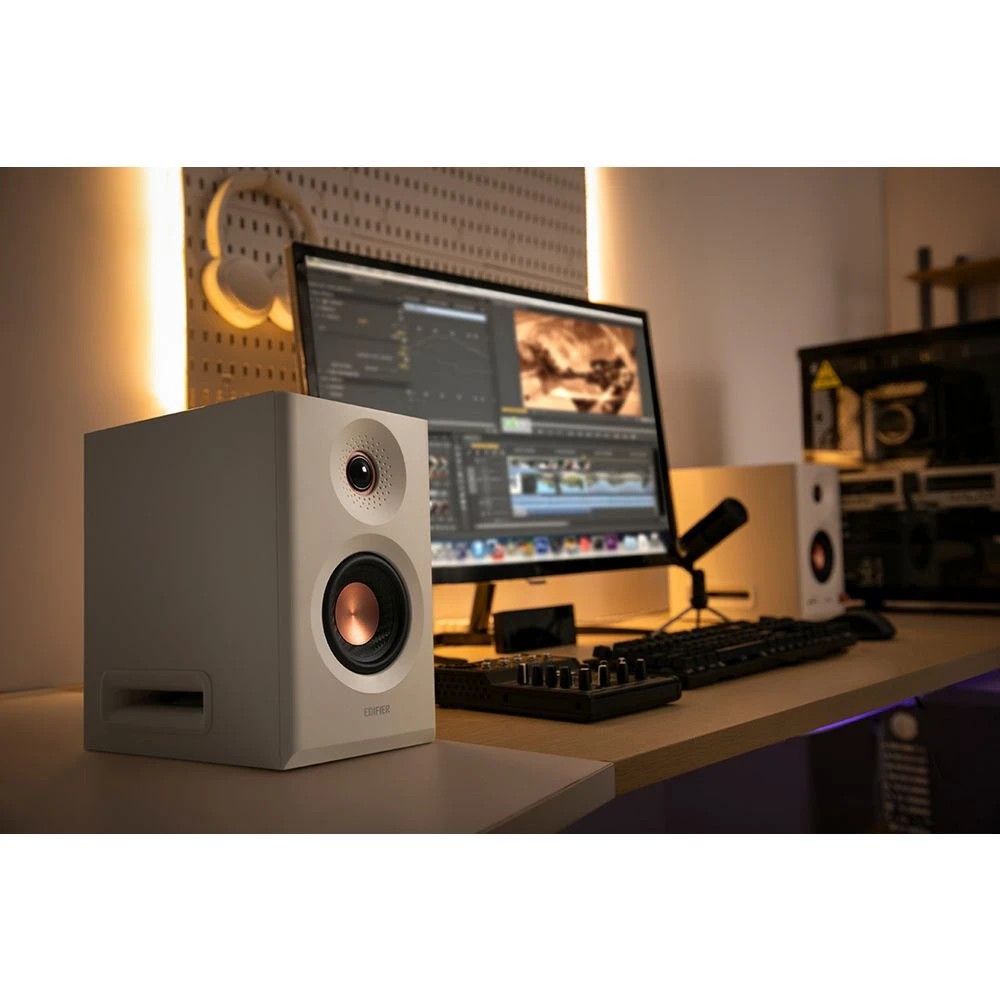 5 Edifier MR5 Studio Speakers White, 5 of 5