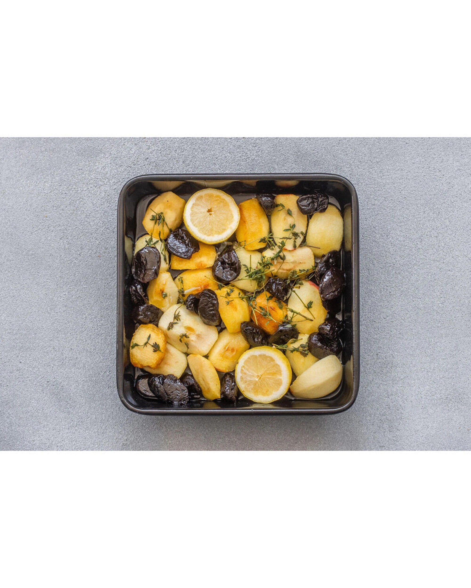 8 MasterCraft 2x Pro Vitreous 23cm Enamel Square Baking Pan Heavy Duty Coated - Black, 8 of 8