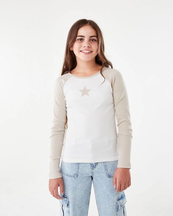 Long Sleeve Raglan T-shirt
