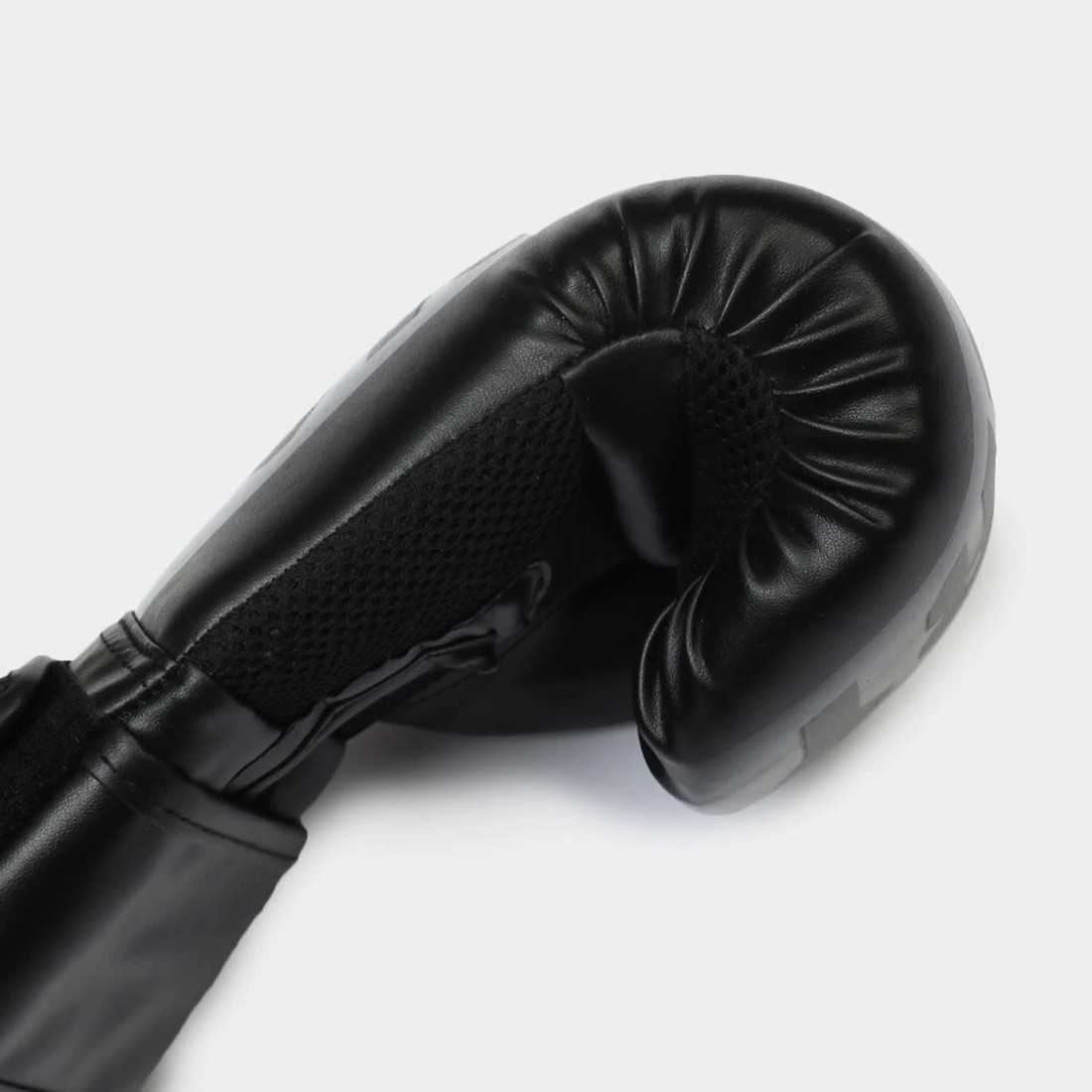 3 Contender Boxing Gloves - Medium, Black, 3 of 8