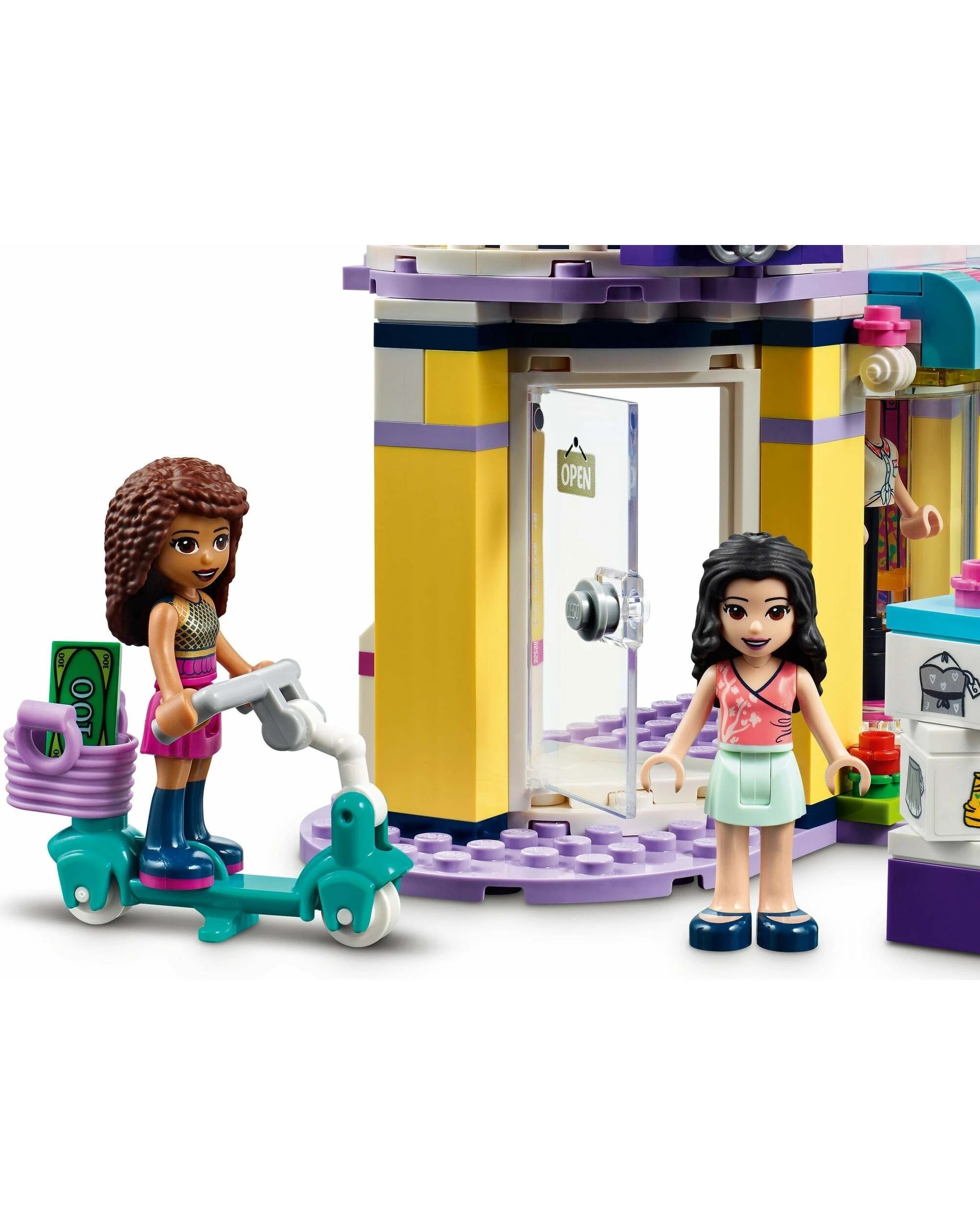 4 LEGO Friends 41427 Emma's Fashion Shop, 4 of 5