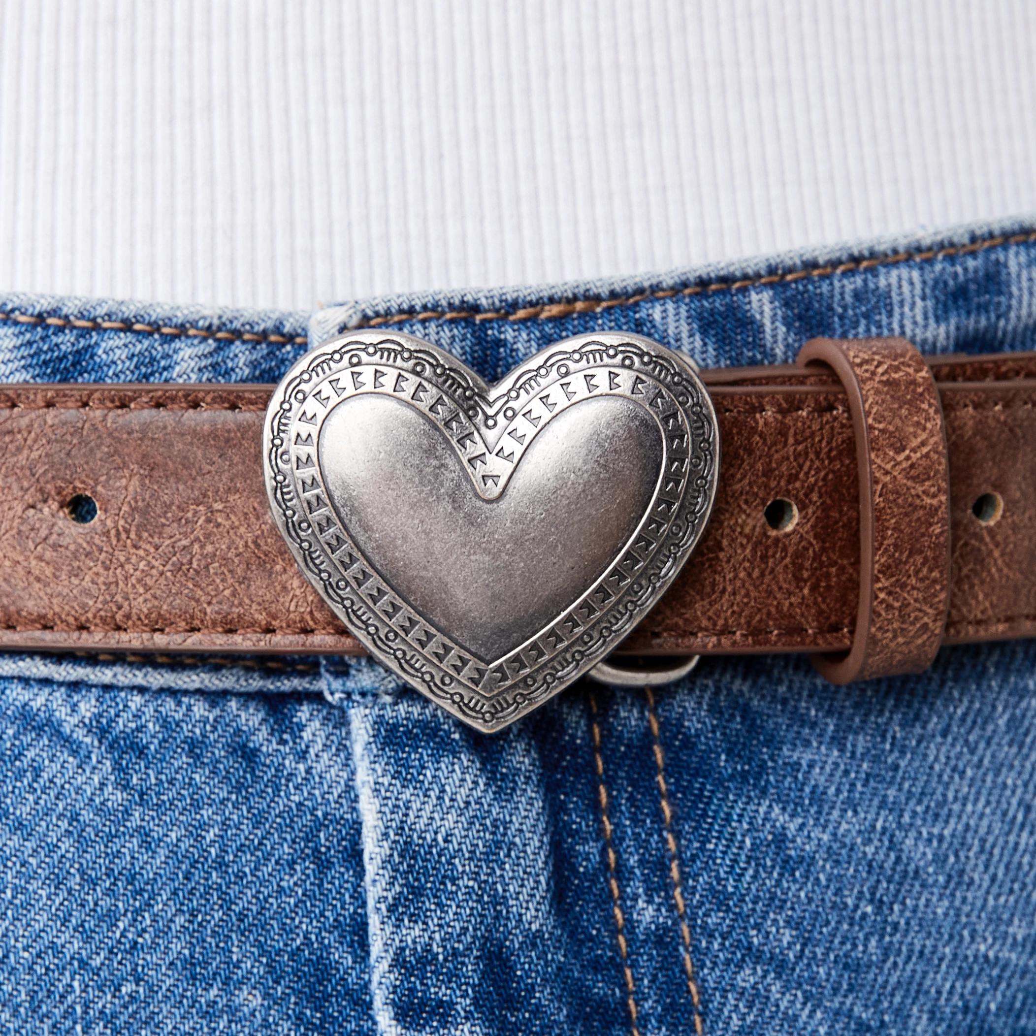 4 Heart Buckle Belt Rich Tan, 4 of 4