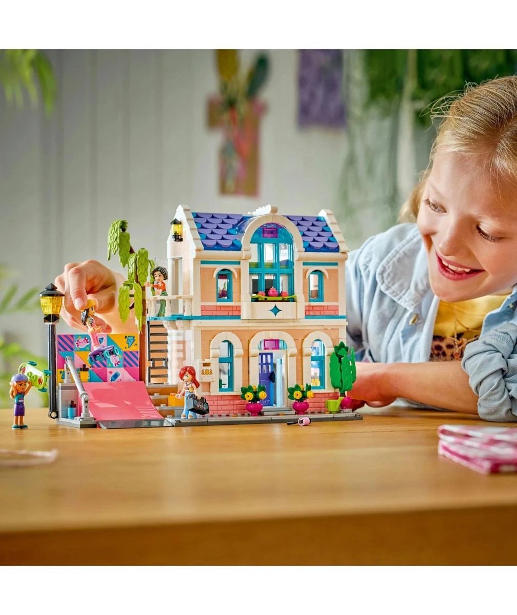 8 LEGO Friends Liann's Family House 42687, 8 of 10