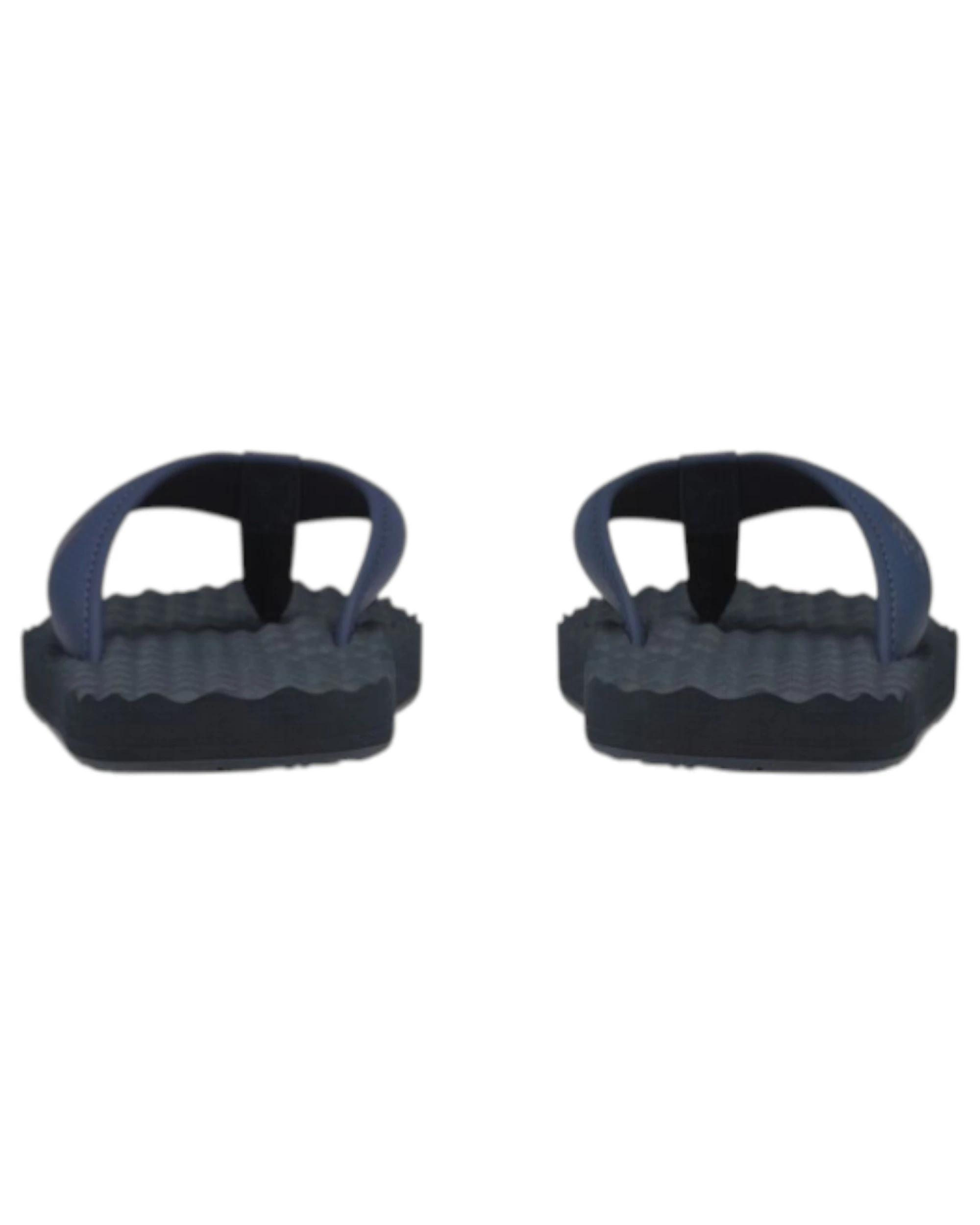 2 The North Face Mens Base Camp Flip-Flop Il Thongs SHADY BLUE/URBAN NAVY, 2 of 3