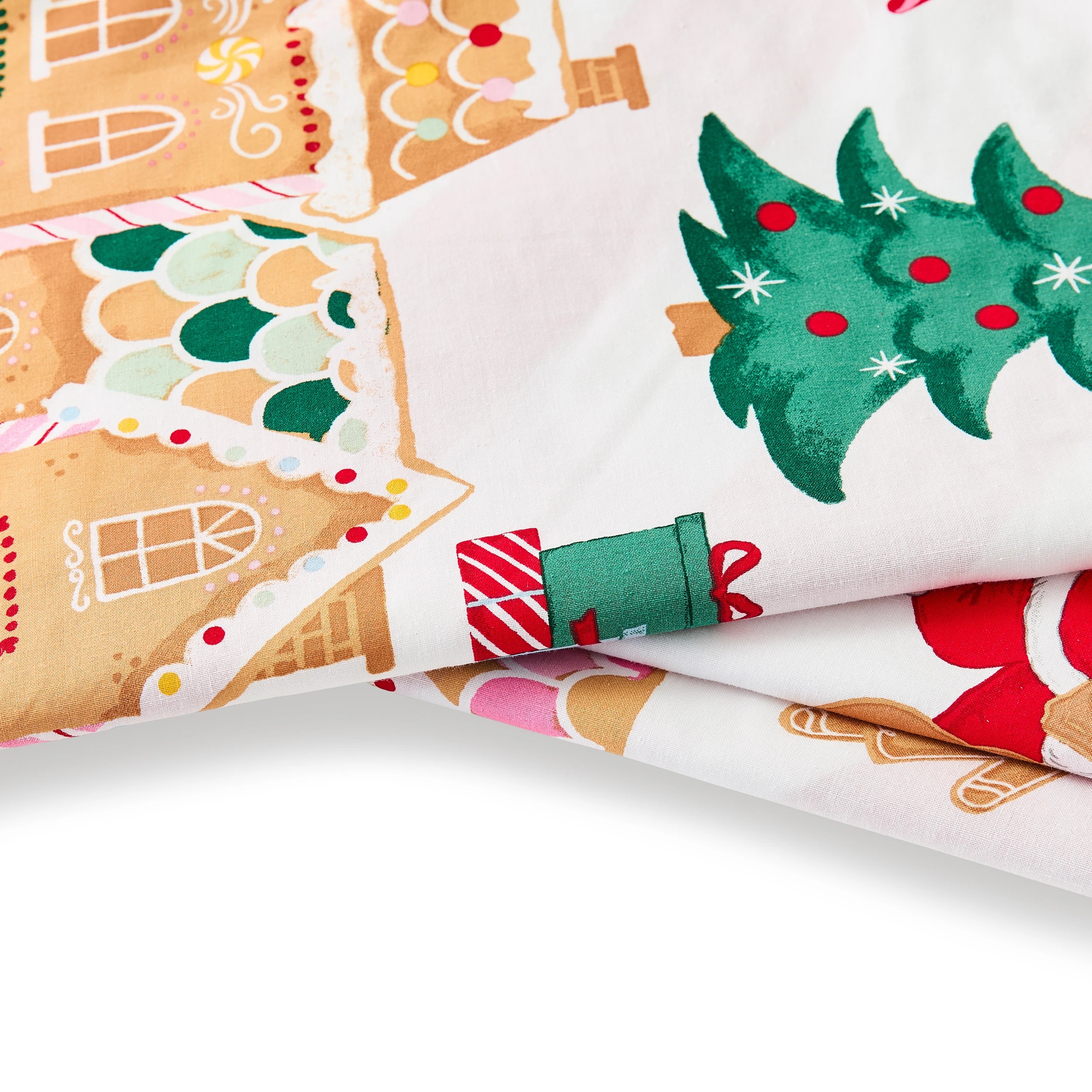 7 Gingerbread Village Reversible Cotton Rich Quilt Cover Set - Single Bed, 7 of 7