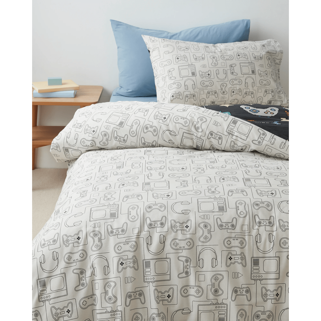 2 Target Felix Gaming Kids Quilt Cover Set
 - Double Bed
 - Multi, 2 of 6