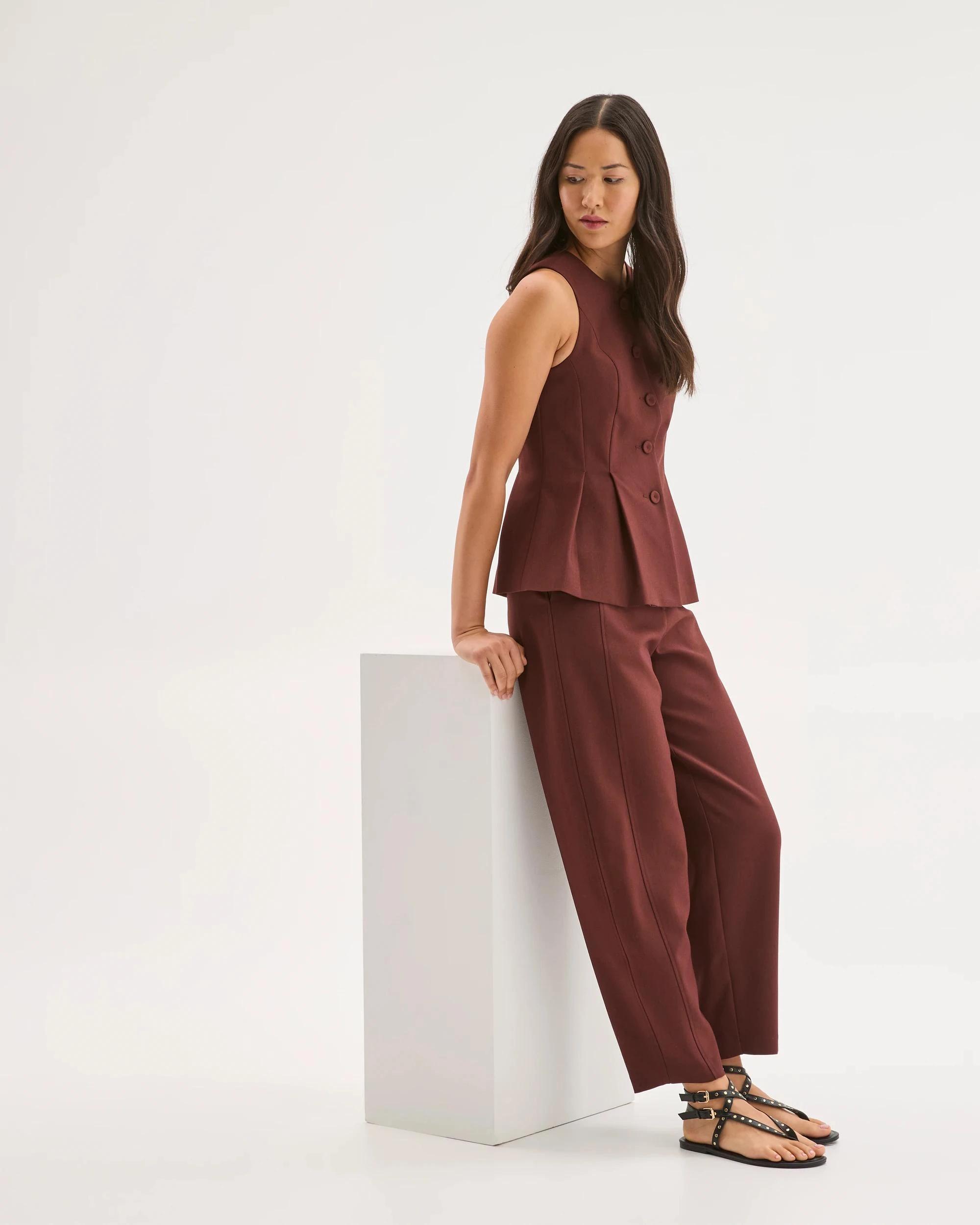 8 Preview Sleeveless Peplum Vest RUM RAISIN, 8 of 8