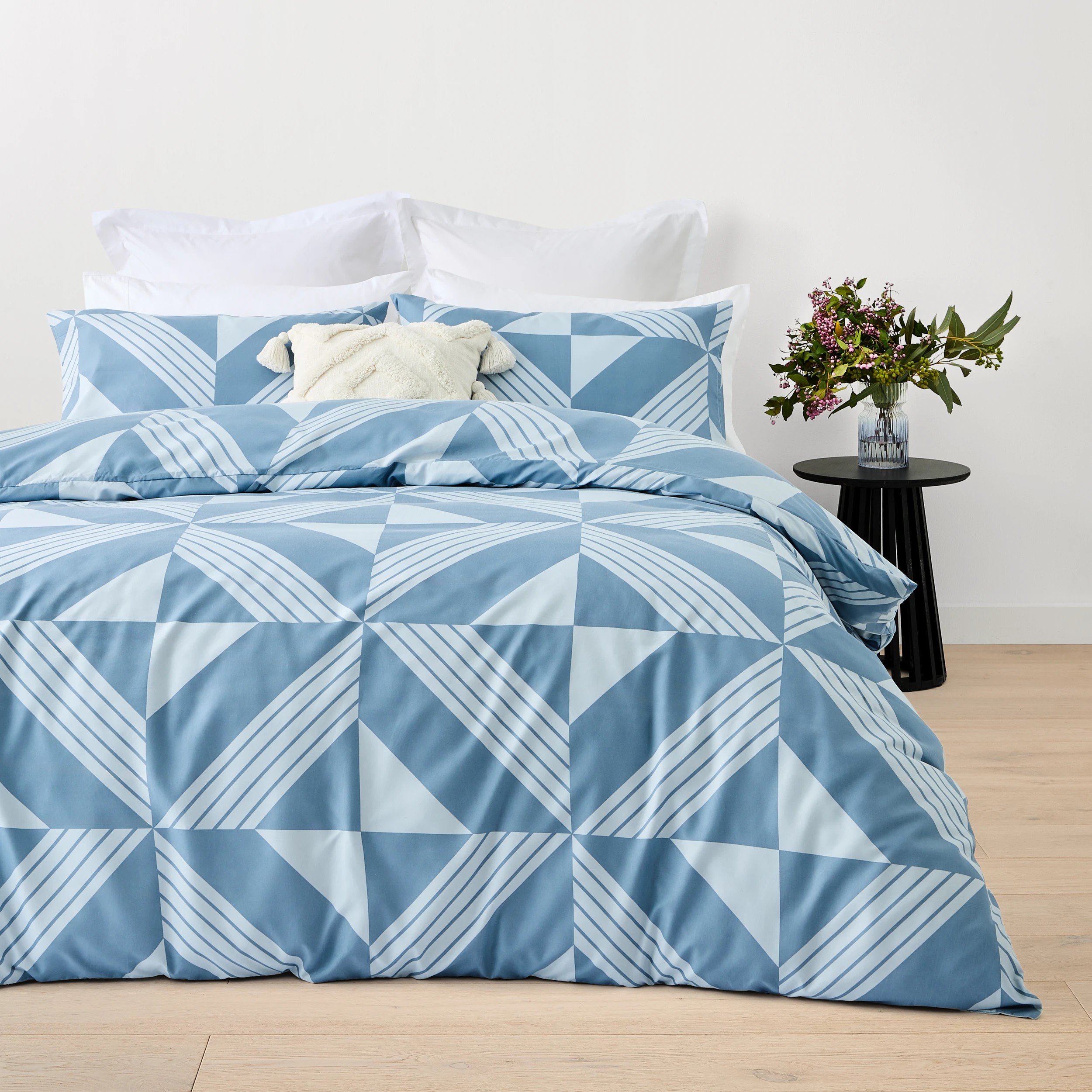1 Zac Quilt Cover Set - Double Bed, Blue, 1 of 6