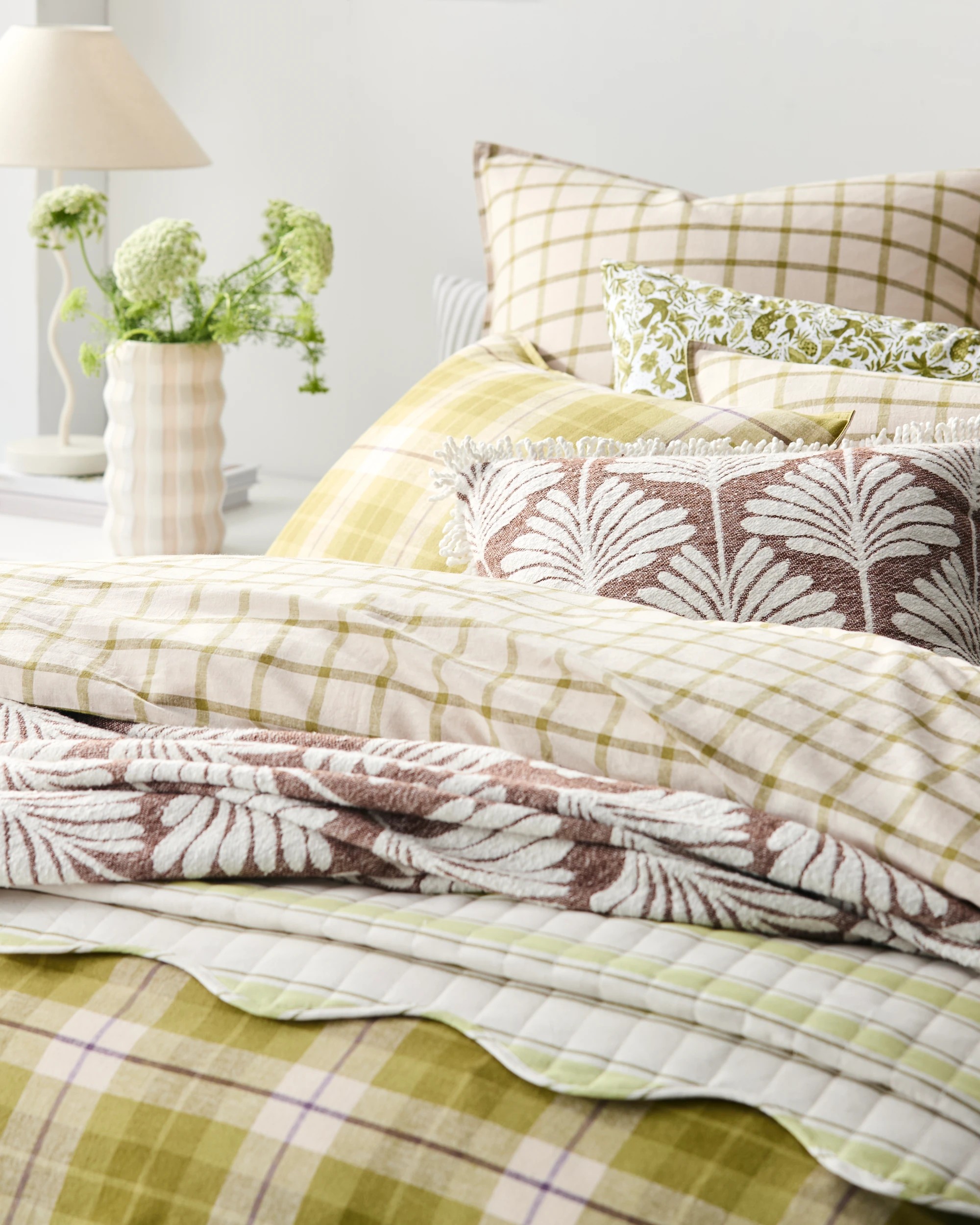 5 Target Aster Check Linen/Coton Quilt Cover Set - King Bed - Green, 5 of 10