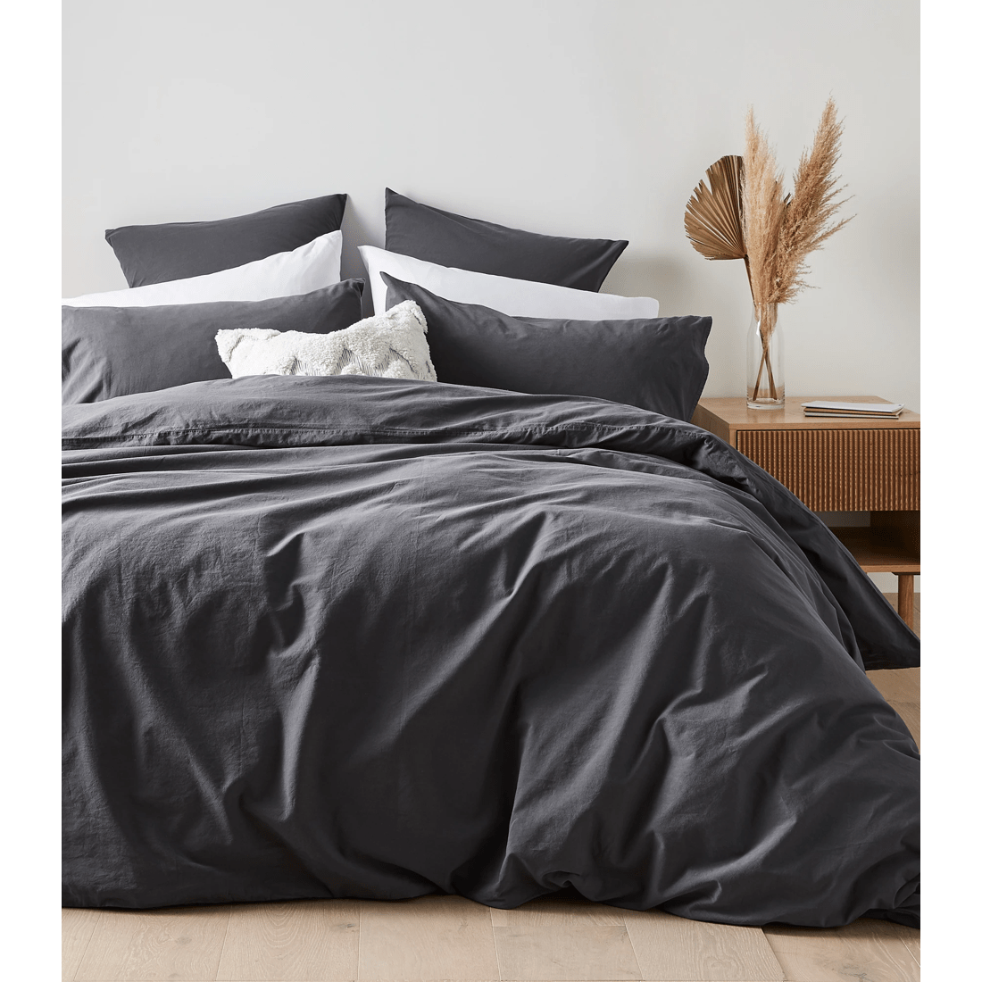 1 Arlo Stonewash Quilt Cover Set
 - Super King Bed
 - Grey, 1 of 1