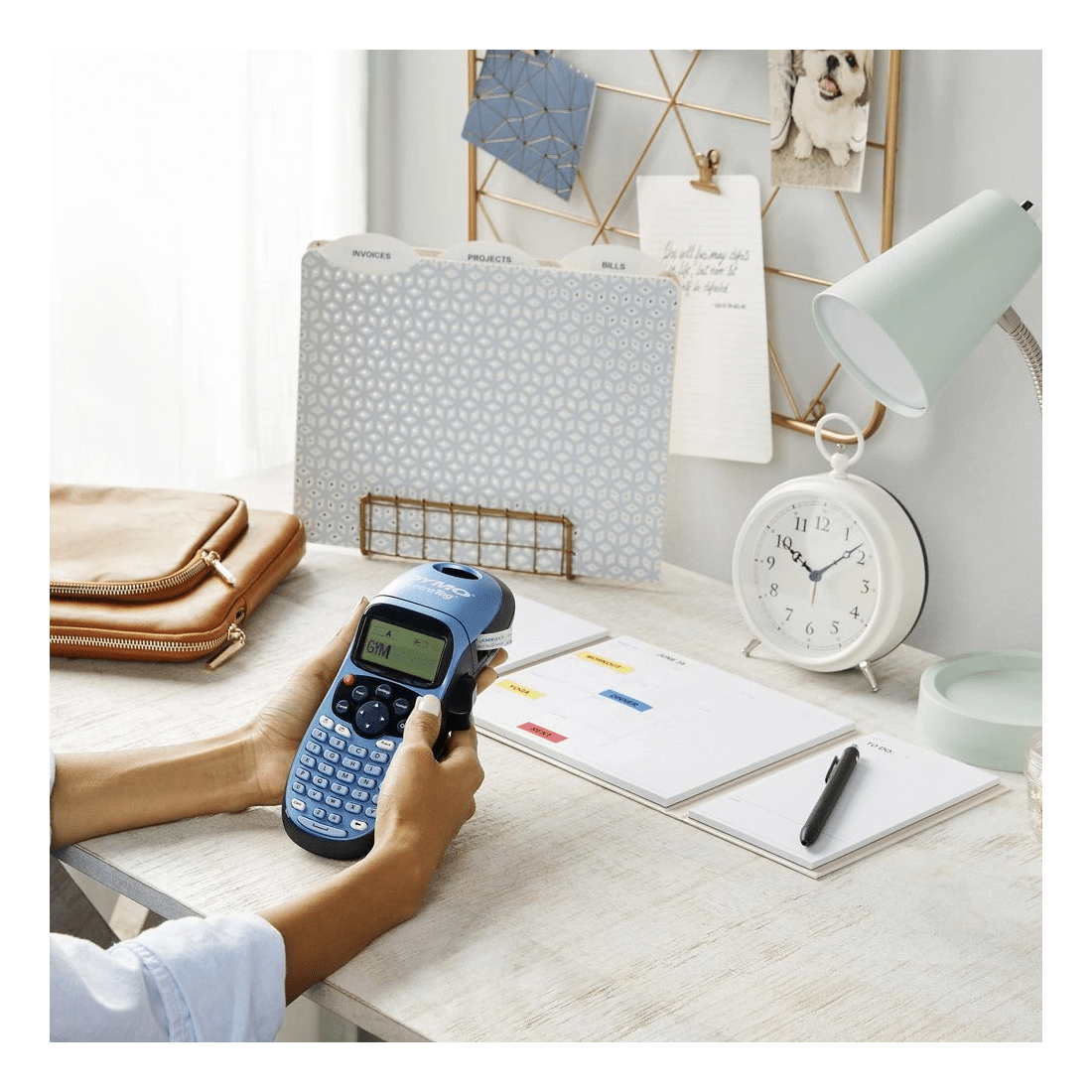 4 DYMO LetraTag 100H Handheld Label Maker Blue, 4 of 7