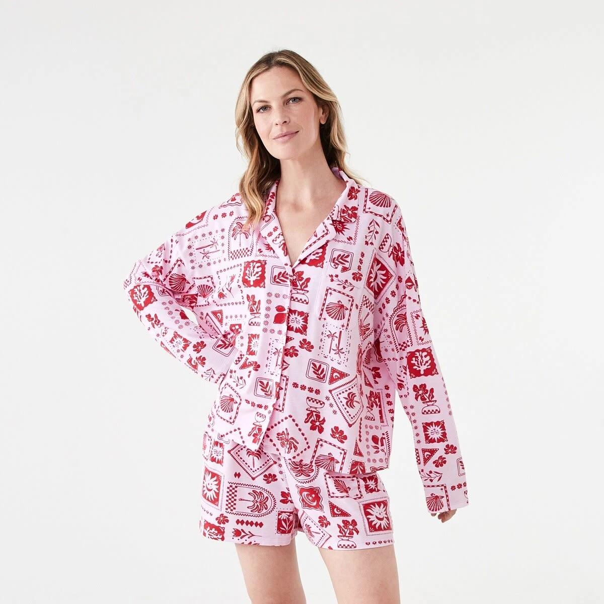 1 Long Sleeve Top and Shorts Comfort Pyjama Set VACAY STAMP PINK LADY, 1 of 8