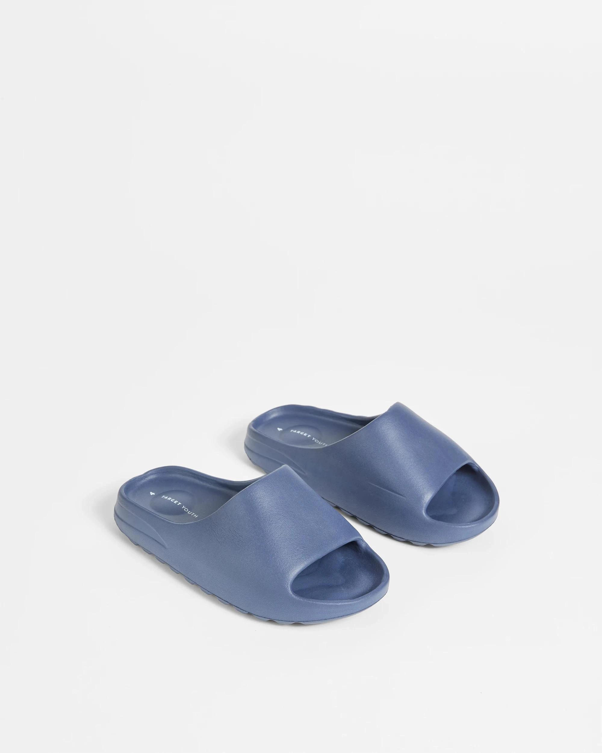 3 Target Boys Senior Moulded Pool Slides BLUE, 3 of 3