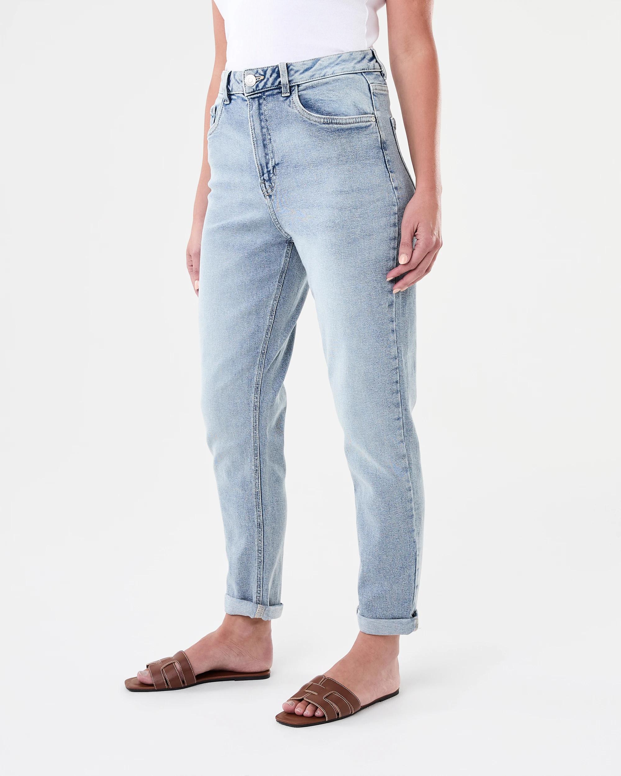 3 Mum Jeans Mid Wash, 3 of 9