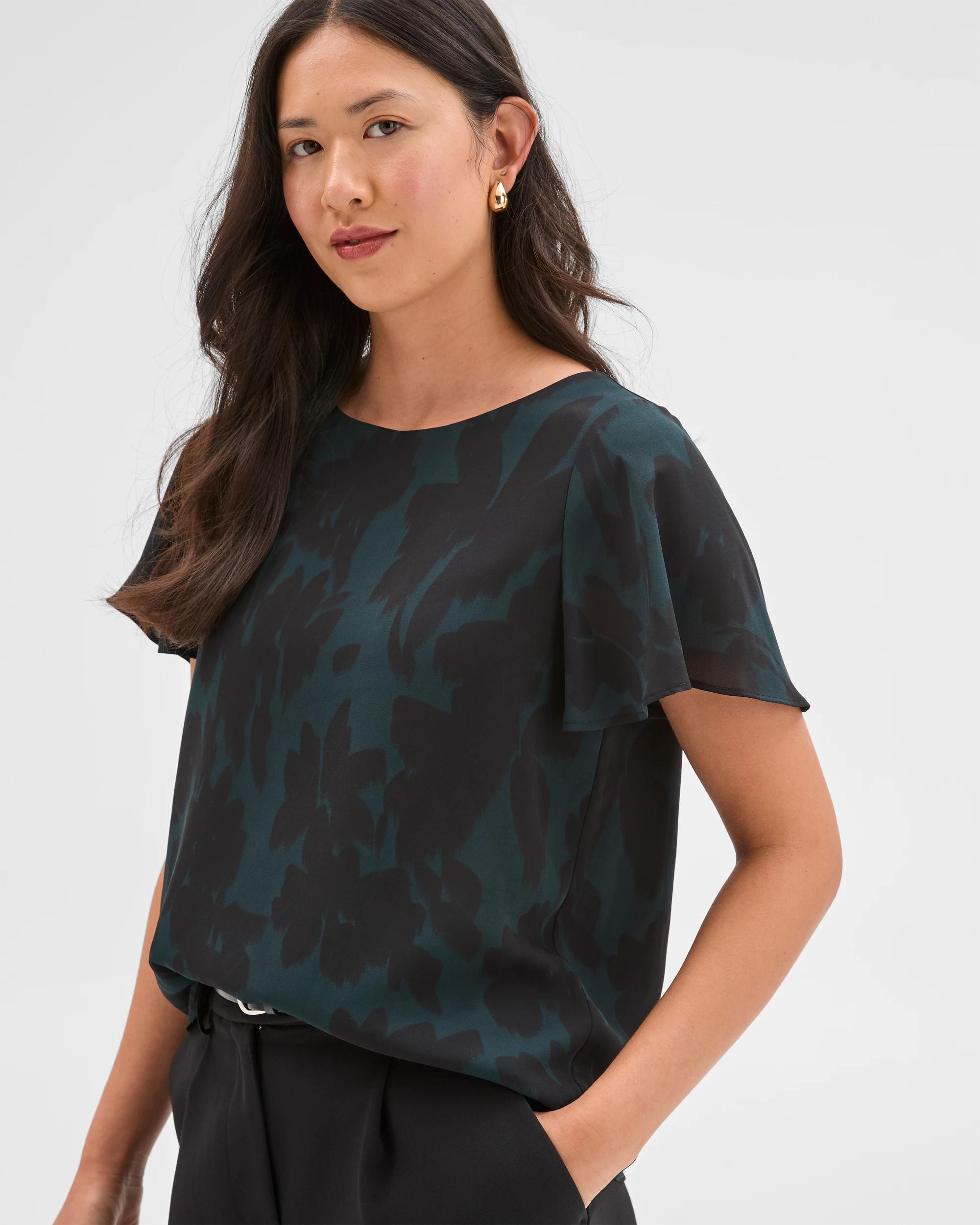 3 Preview Ella Crew Neck Blouse FLORAL BLUR, 3 of 5