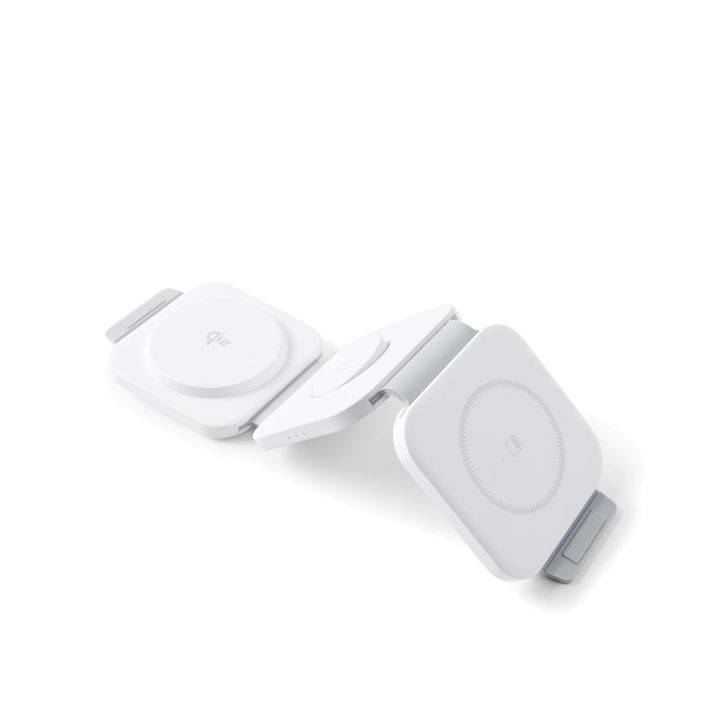 4 Qi2 Foldable Travel Charger, 4 of 10