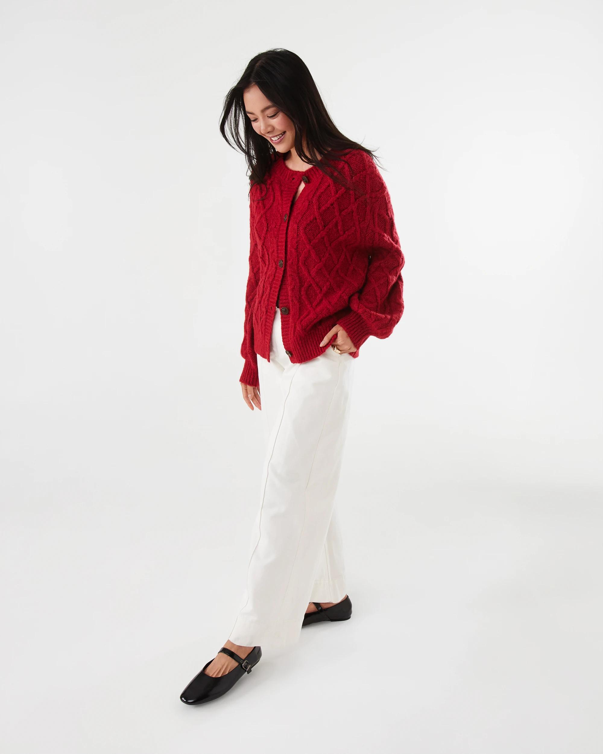 6 Cable Cardigan Spice Red, 6 of 11
