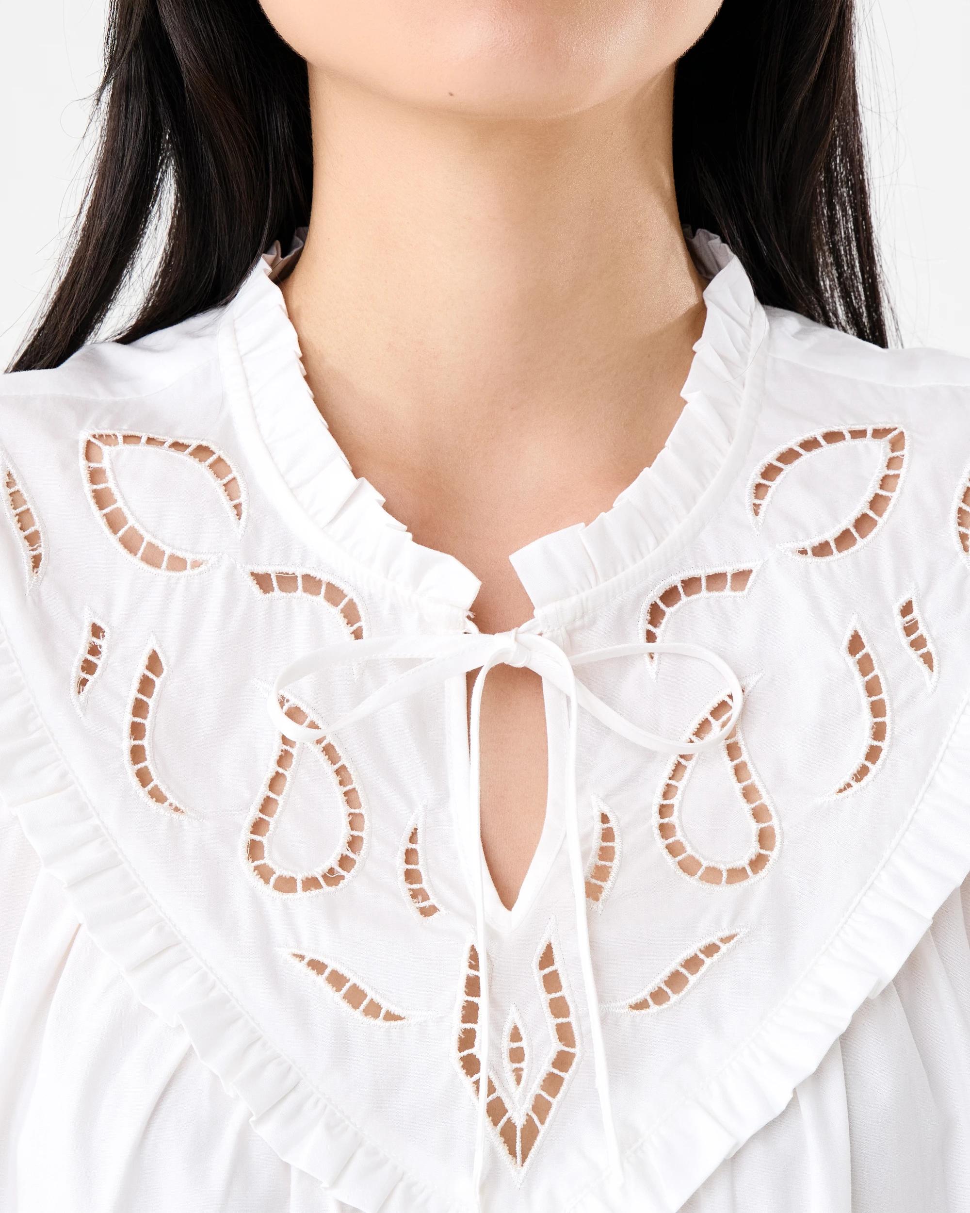 5 Long Sleeve Cutwork Detail Top Cld White, 5 of 6