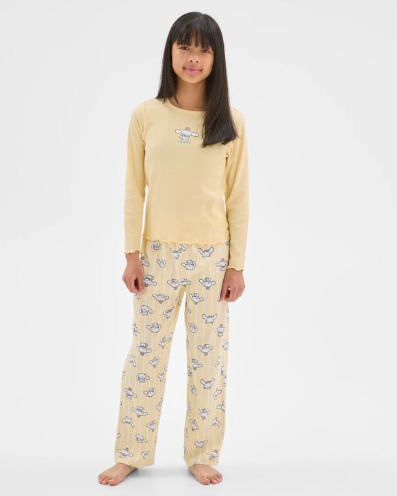 Hello Kitty Older Girls Knit Pyjama Set