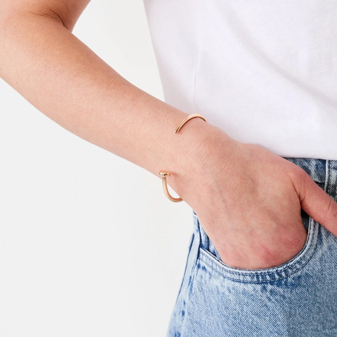 3 2 Pack Screw Bangles - Gold Tone, 3 of 4