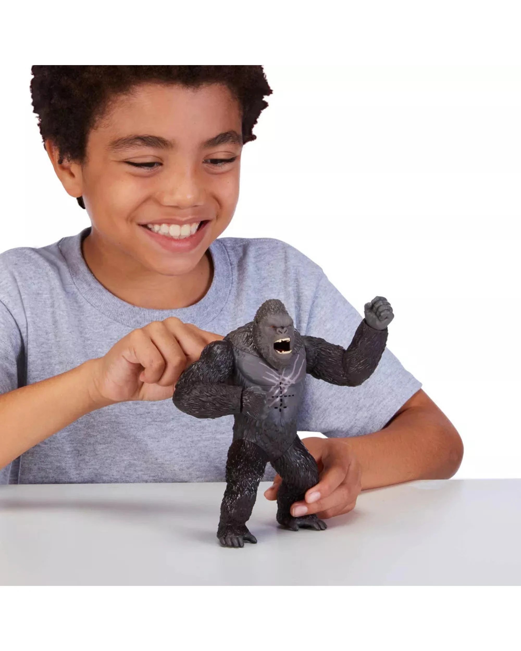 6 Godzilla x Kong The New Empire Battle Roar Kong 7 inch Figure, 6 of 6