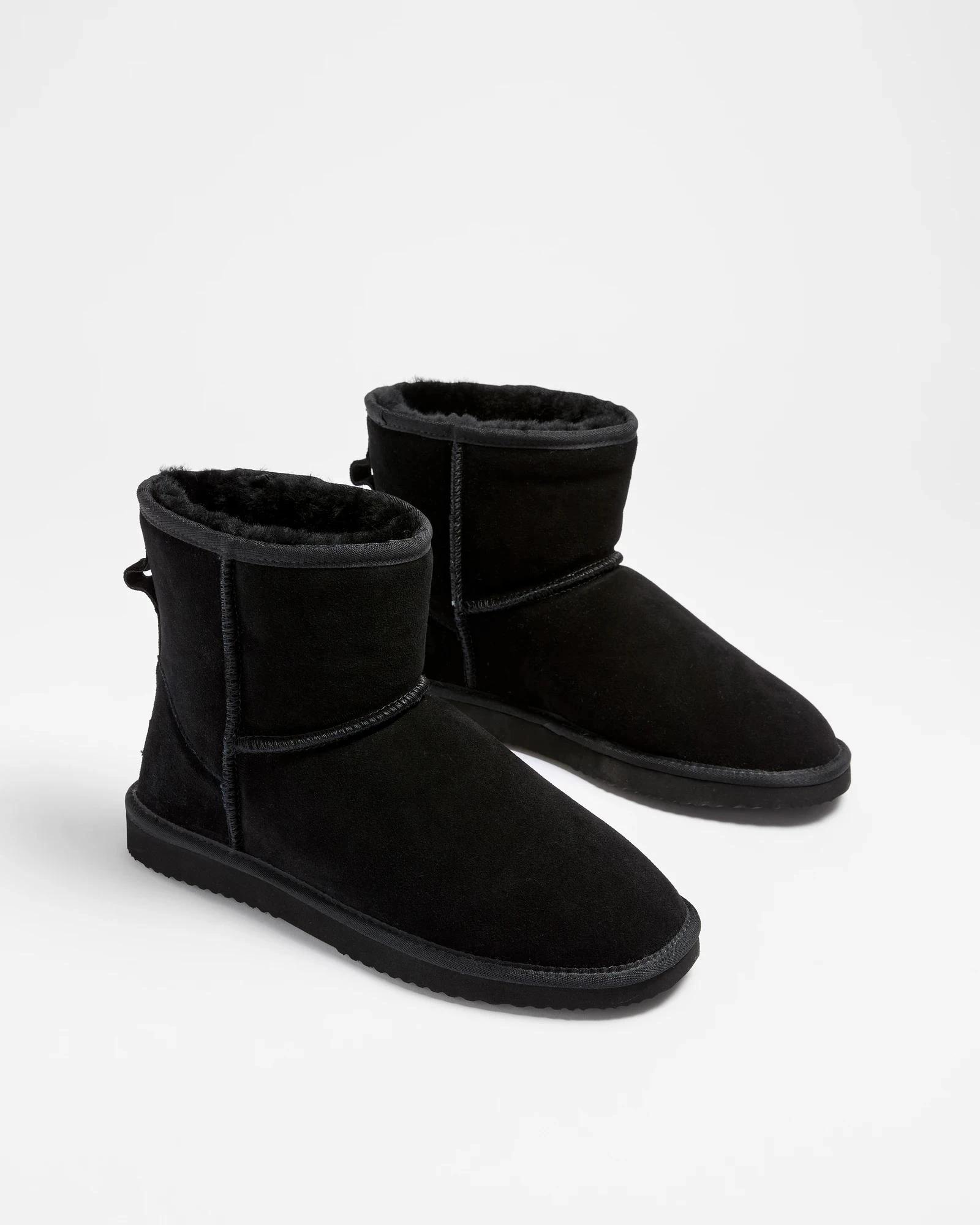3 Australian Design Ugg Boots and Slippers Mens Sheepskin and Leather Slipper Boot BLACK, 3 of 3