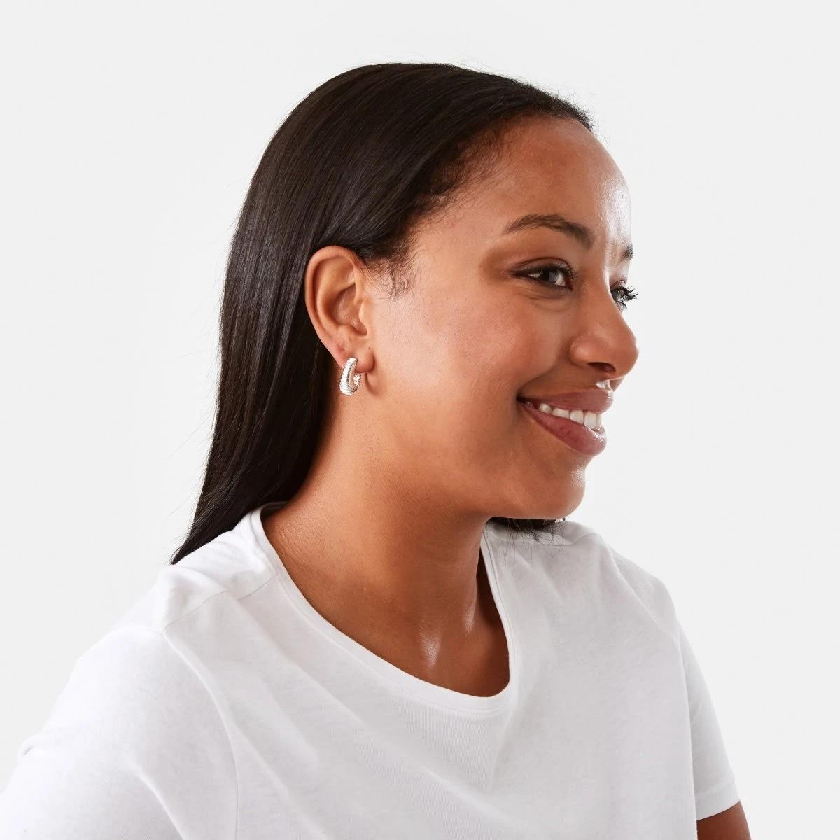 4 6 Pack Chunky Mini Hoop Earrings Silver, 4 of 5