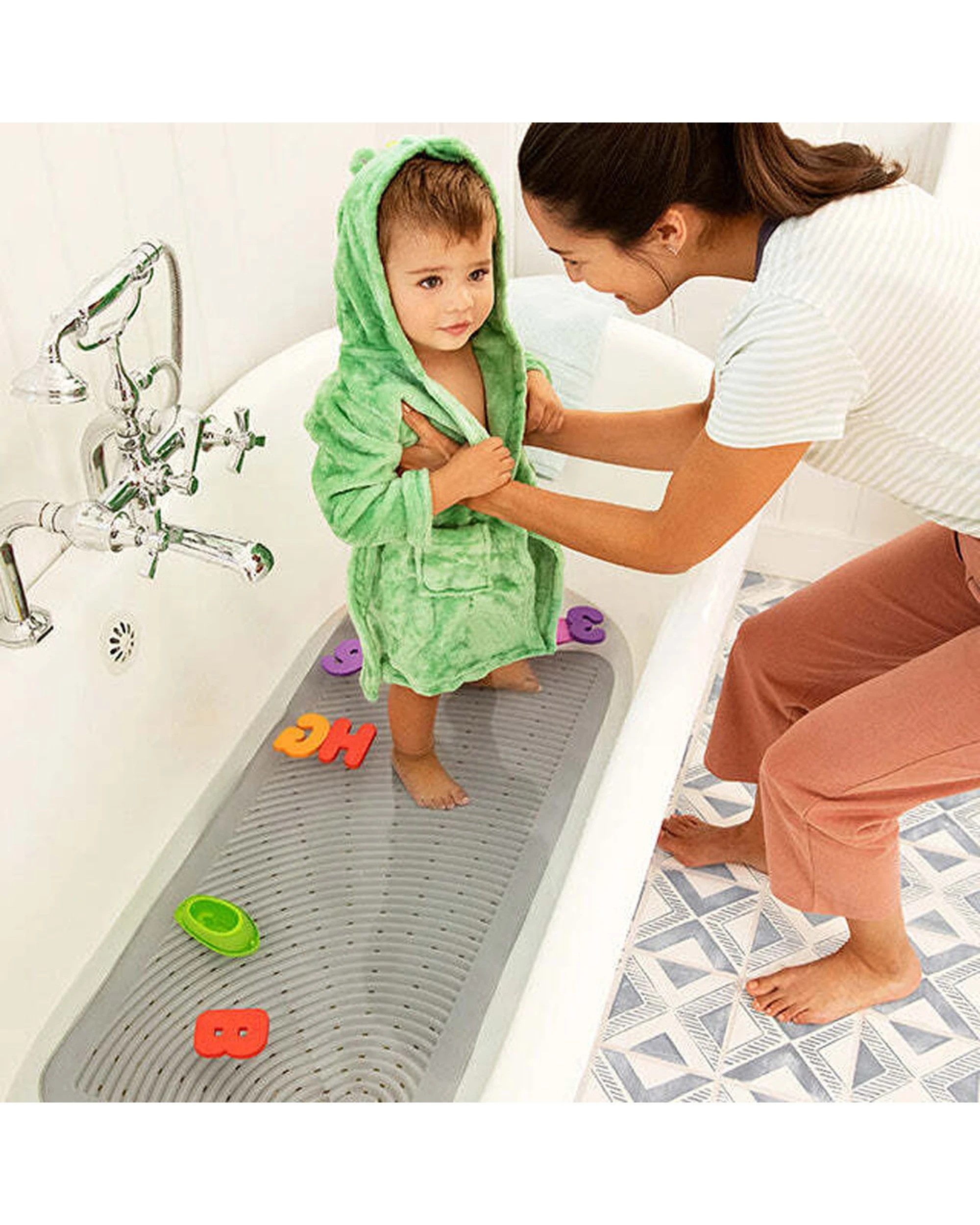 2 Munchkin Soft Spot Bath Safety Mat Anti Slip Suction Cups 6 Months And Up - Plain, 2 of 4