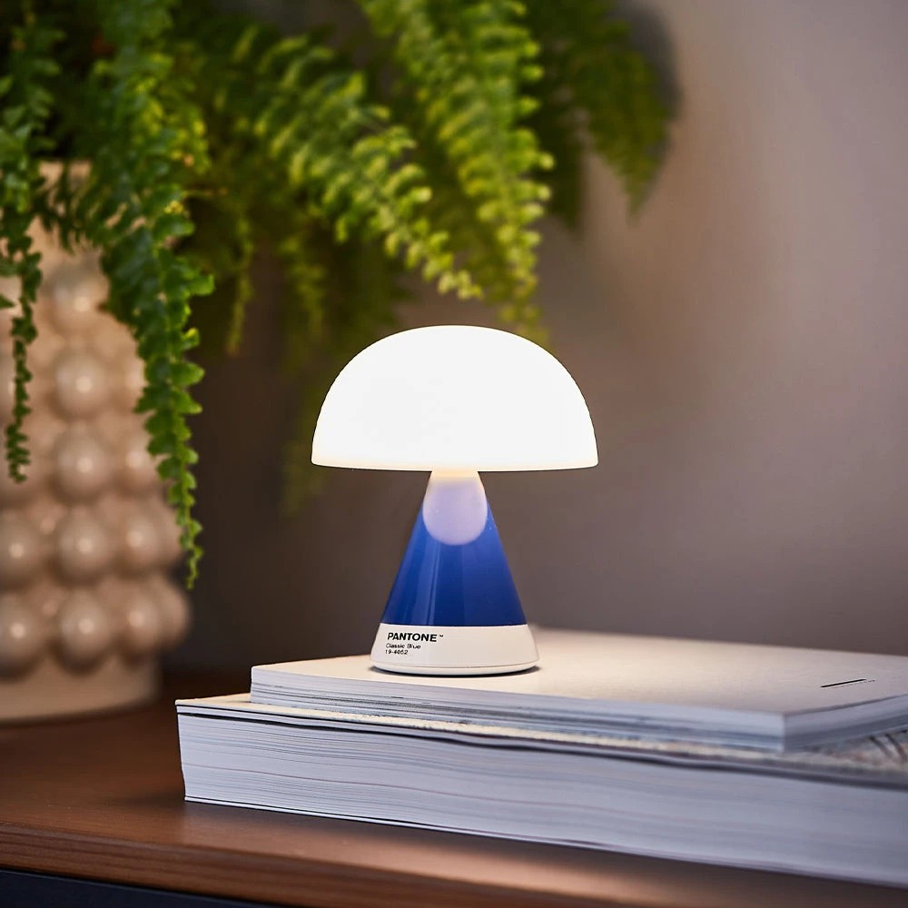 5 Lexon Mina M Medium Portable Led Lamp PANTONE - Classic Blue - Blue, 5 of 5