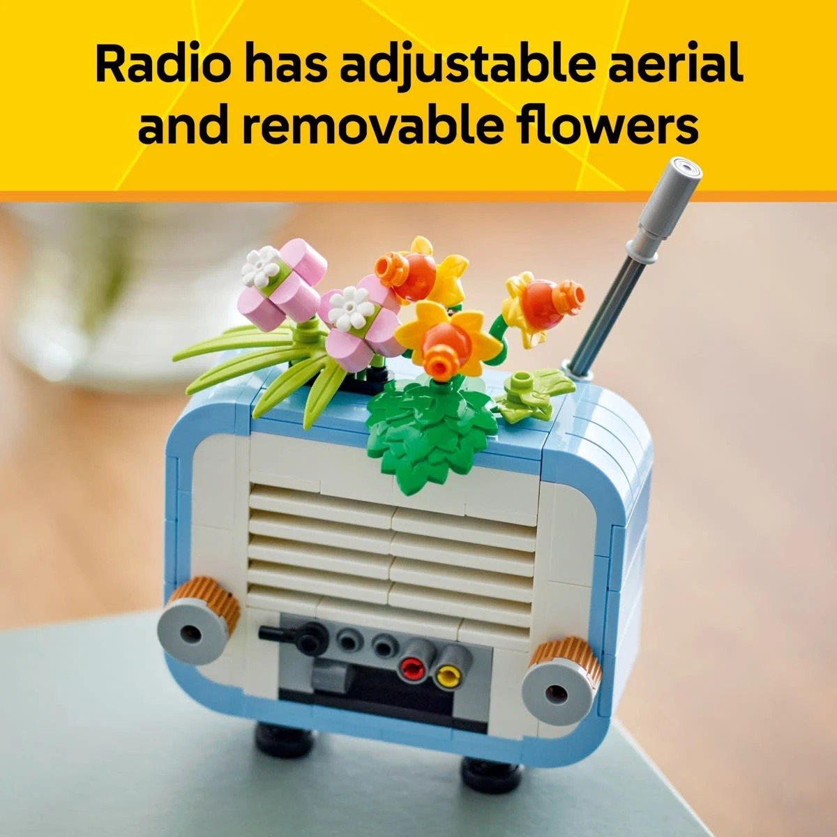 8 LEGO Creator Record Player with Flowers 31172, 8 of 10